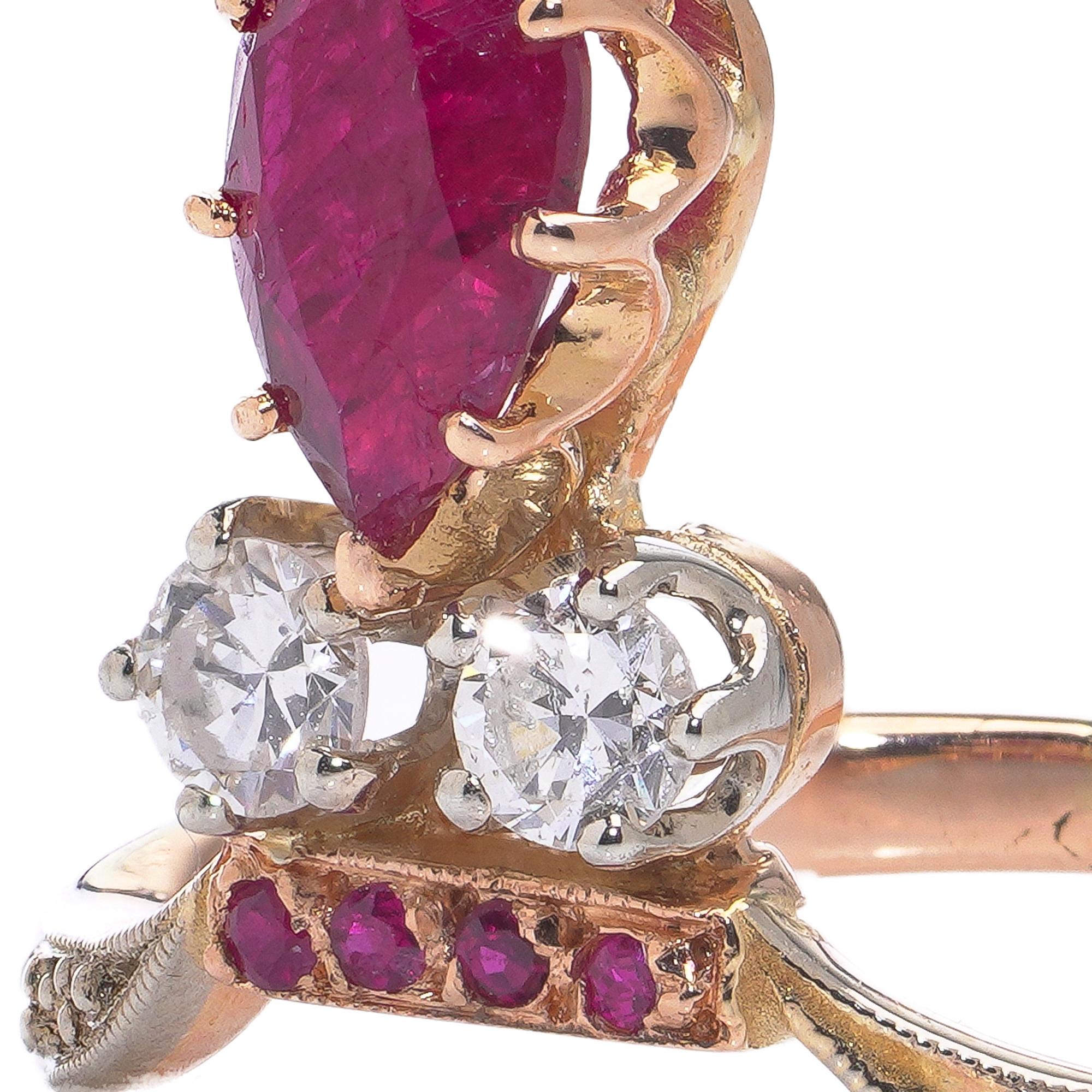 Art Déco Anello con rubino e diamante vintage in oro 18 carati in vendita