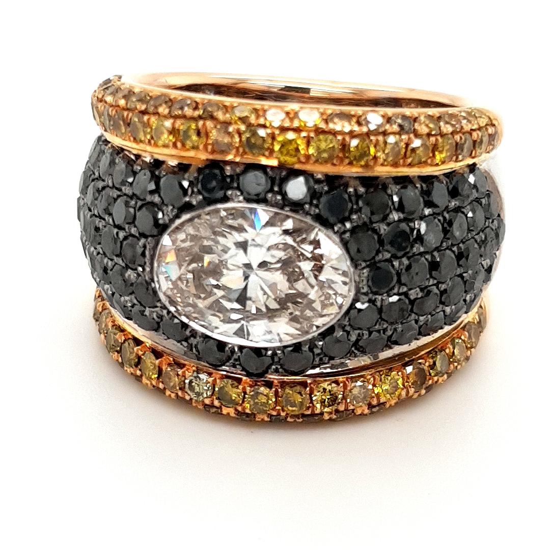 Oval Cut 18kt Gold Ring with Black & Fancy Cognac Diamonds, 2.31ct Large Oval Diamond For Sale