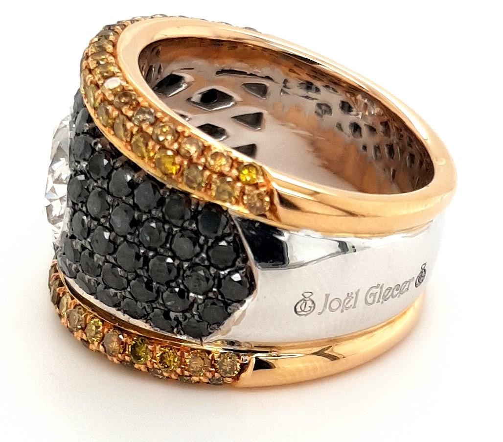 18kt Gold Ring with Black & Fancy Cognac Diamonds, 2.31ct Large Oval Diamond For Sale 3
