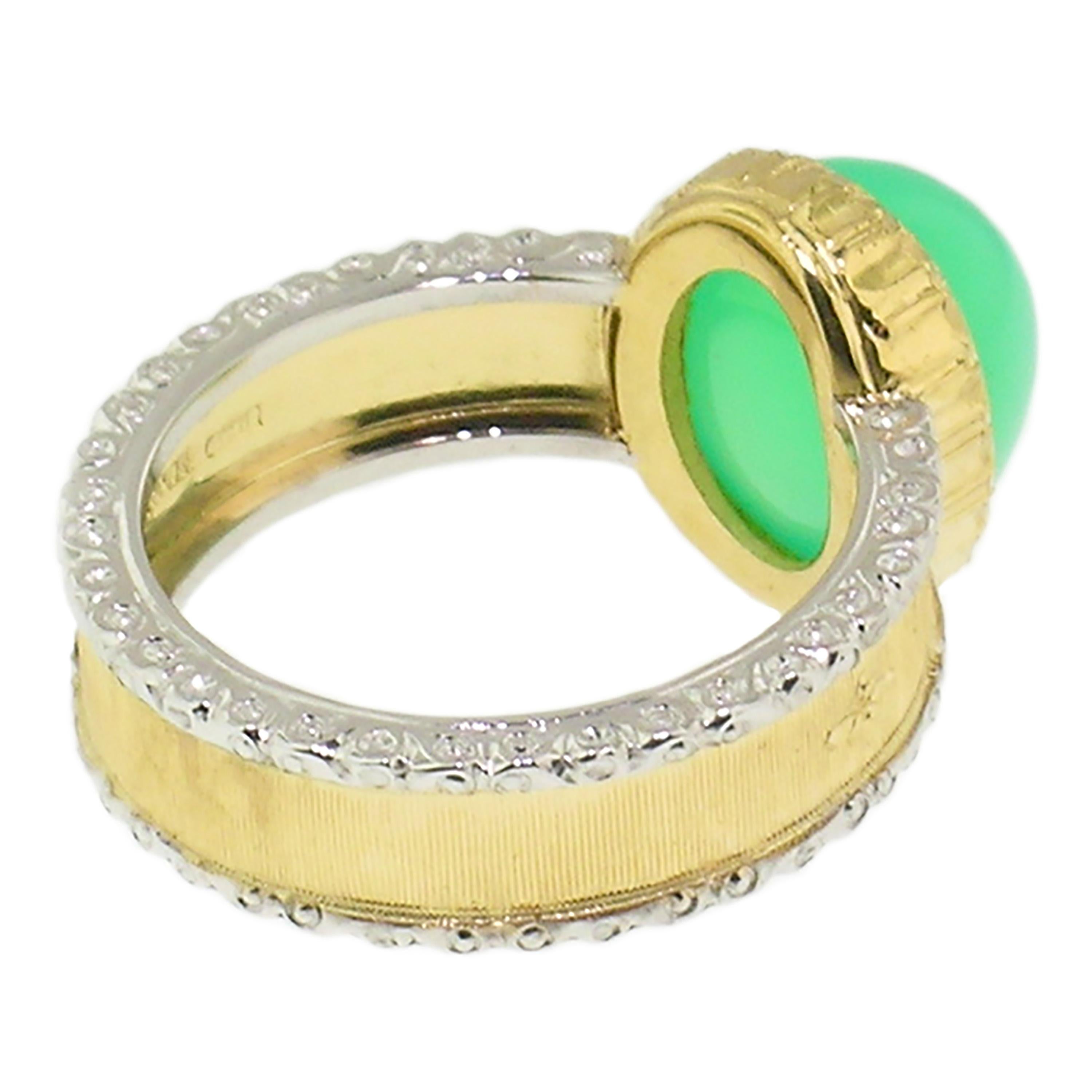 Contemporary Cynthia Scott 18kt Hand Engraved Ring with Australian Chrysoprase, Made in Italy