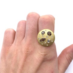 18KT Handmade Alexandrite and Diamond Disc Ring