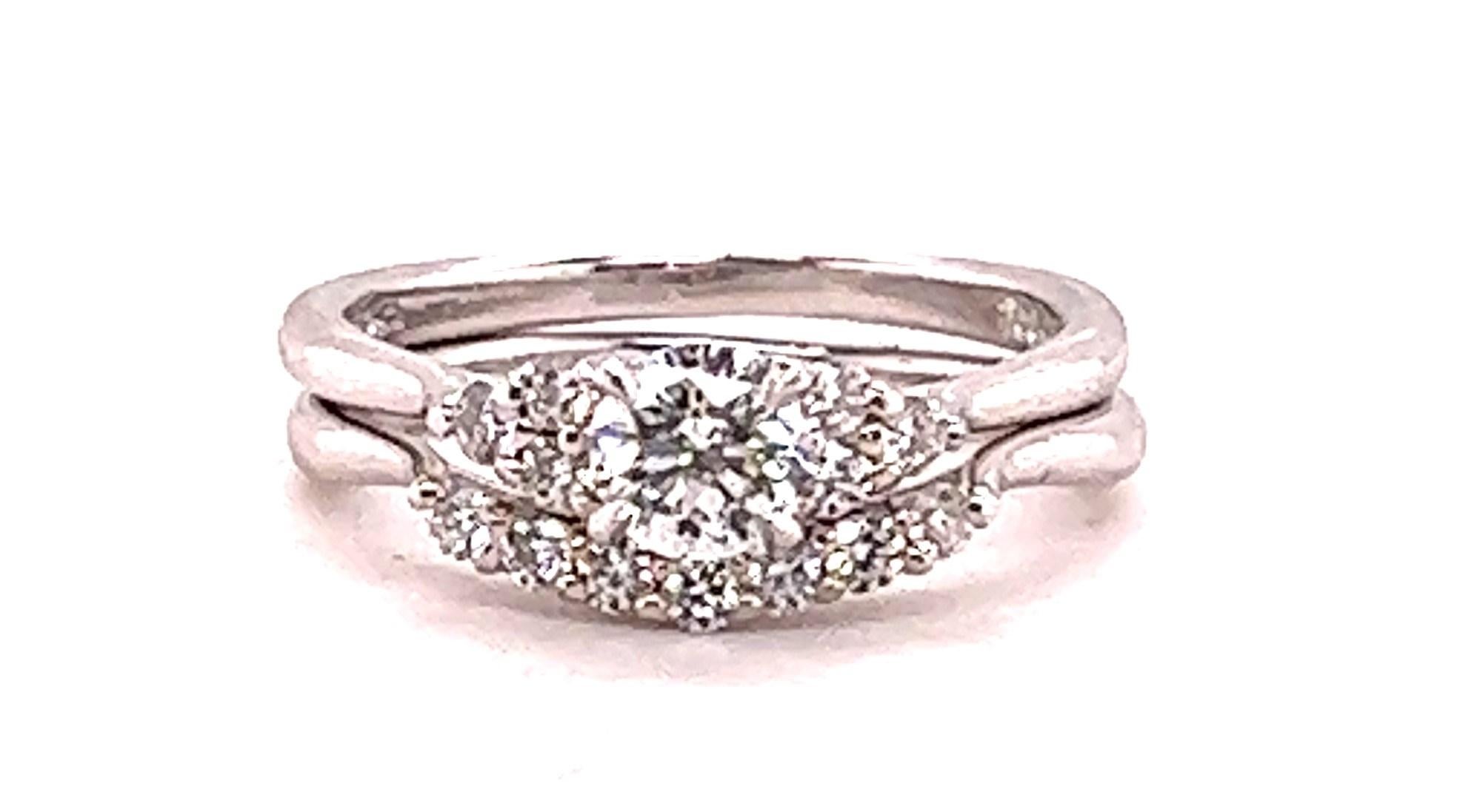 18kt Hearts on Fire Diamond Engagement Ring  For Sale 3