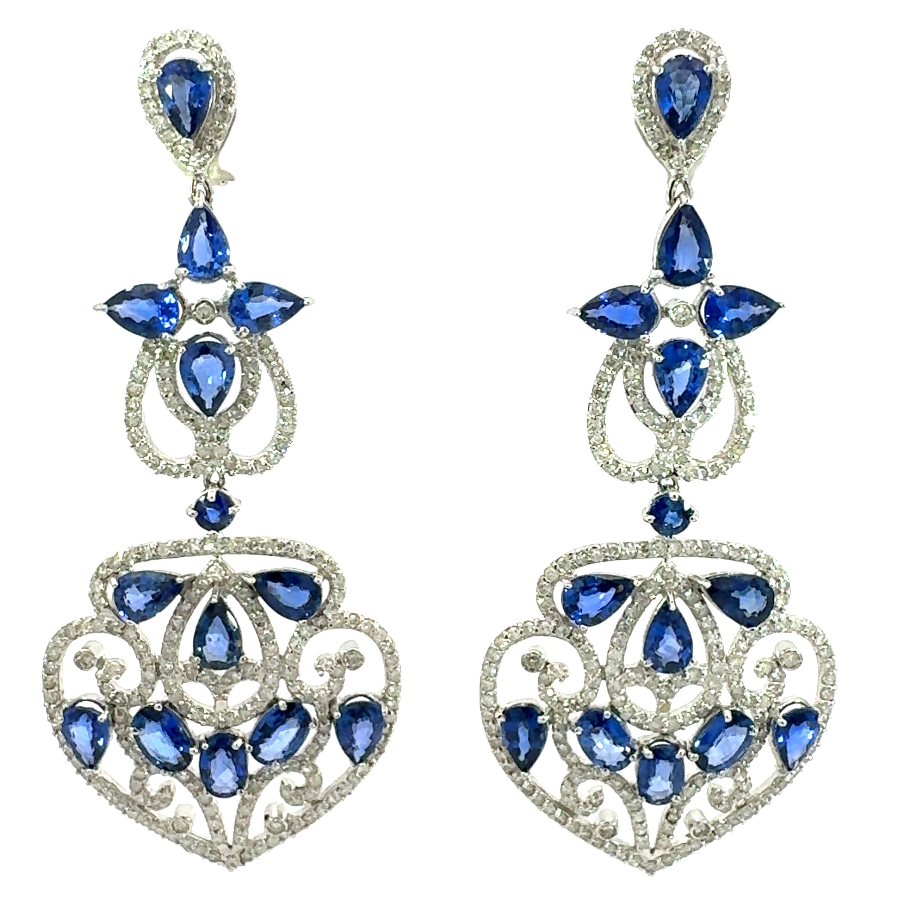 Mixed Cut 18Kt natural blue sapphire and diamond earrings For Sale