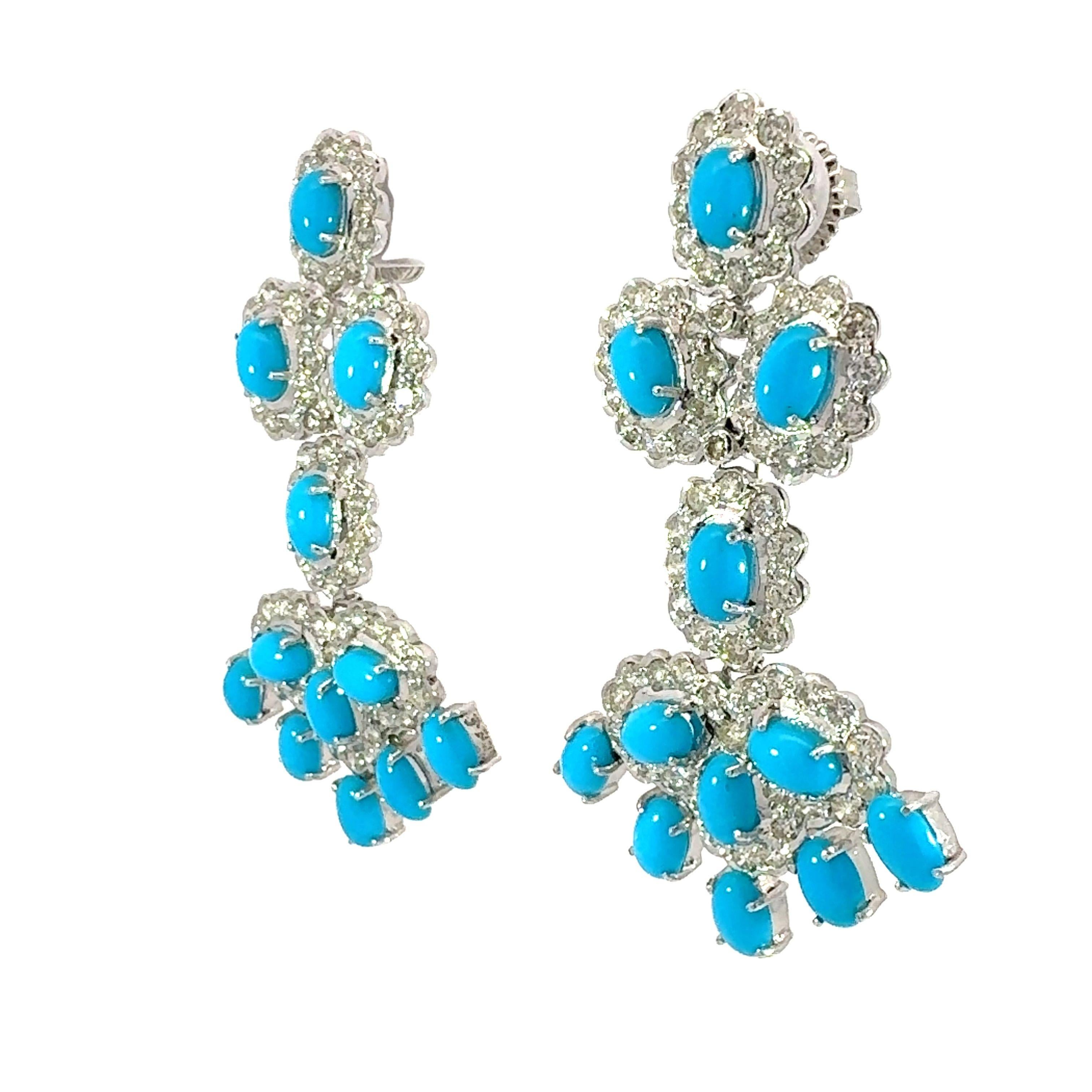 Orecchini con turchese naturale e diamanti in 18Kt In condizioni Nuovo in vendita a New York, NY