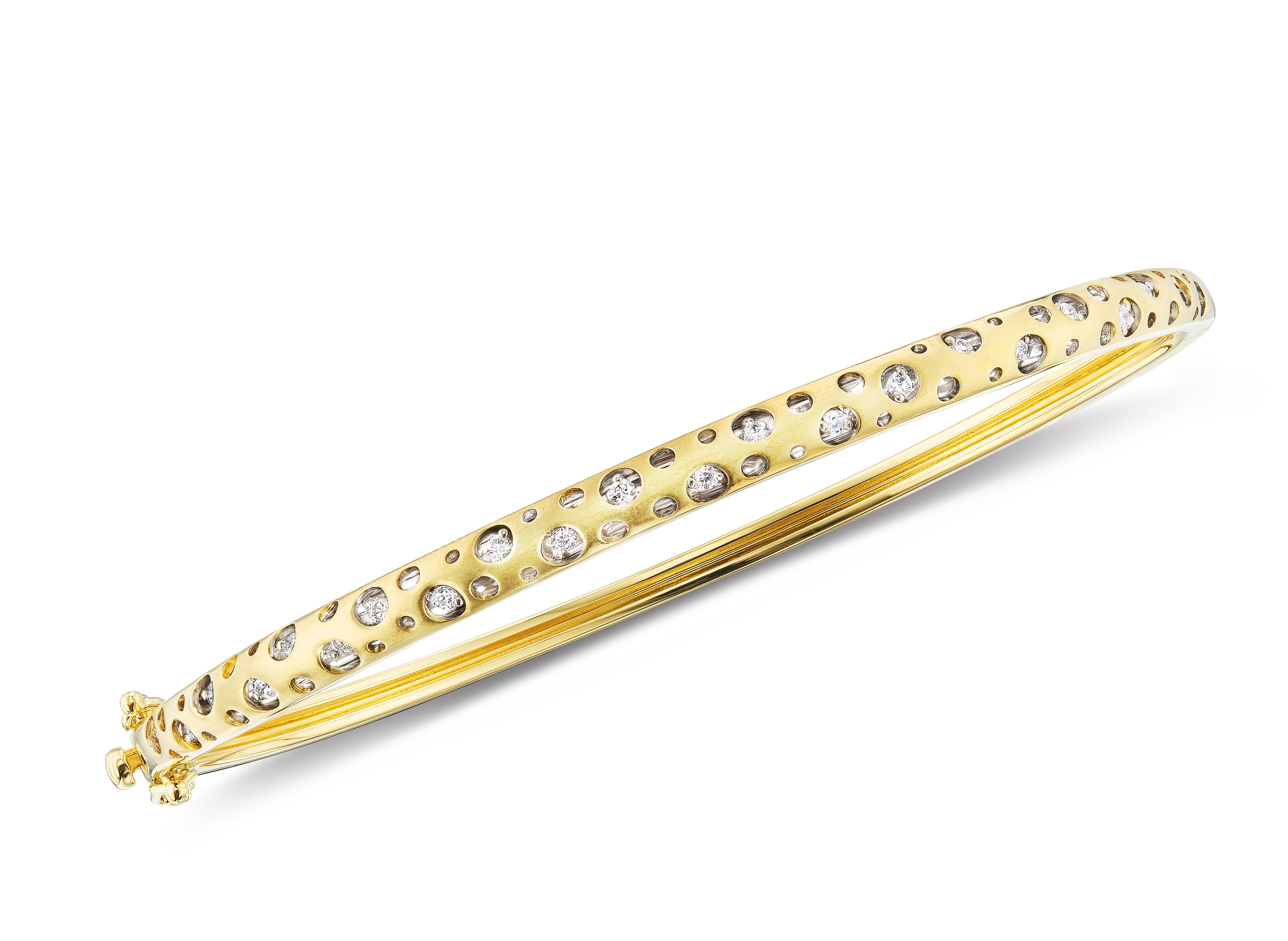 Contemporain 18kt. Bracelet jonc petit diamant en vente