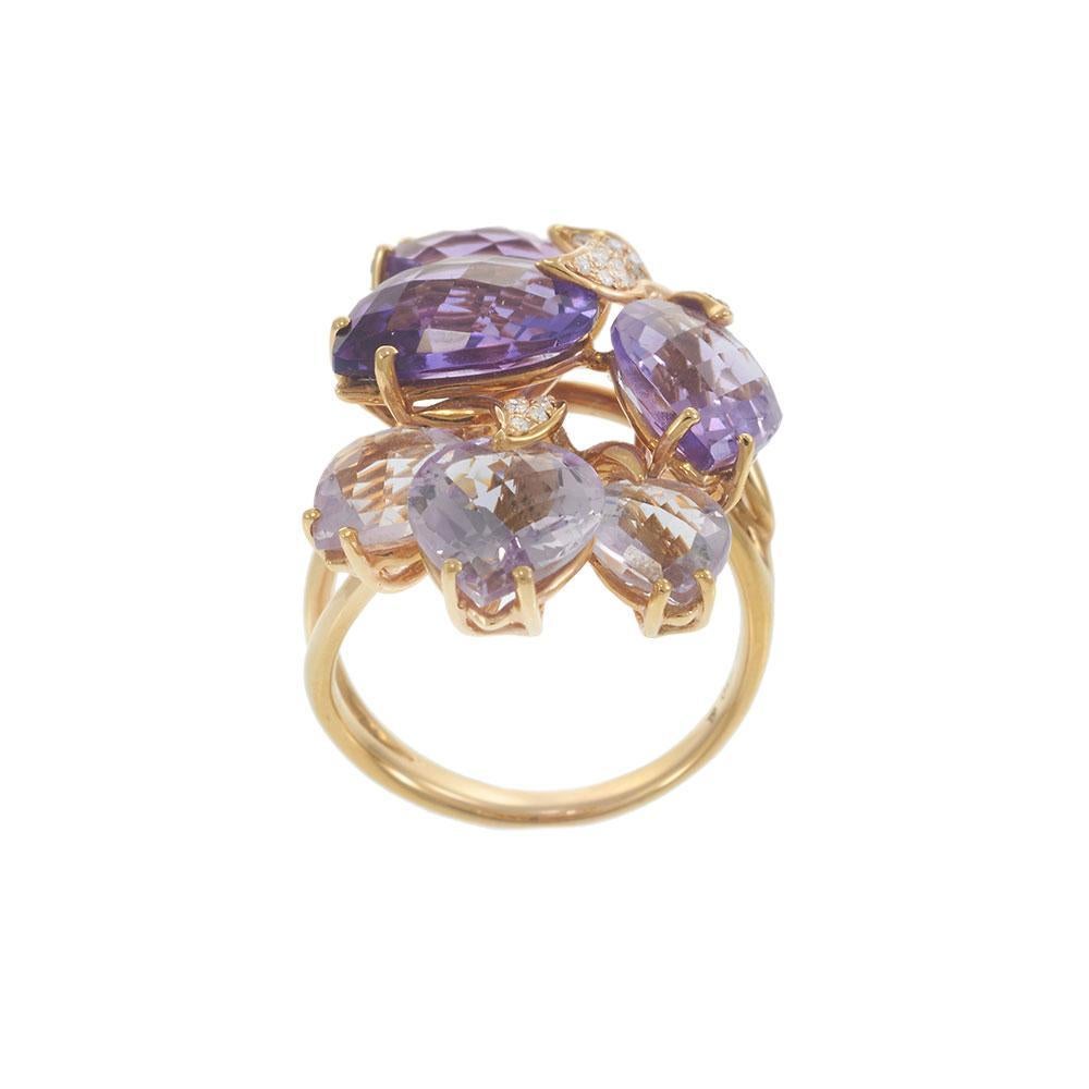 Donna Anello con petali di ametista in oro rosa 18KT e accenti di foglie di diamante in vendita