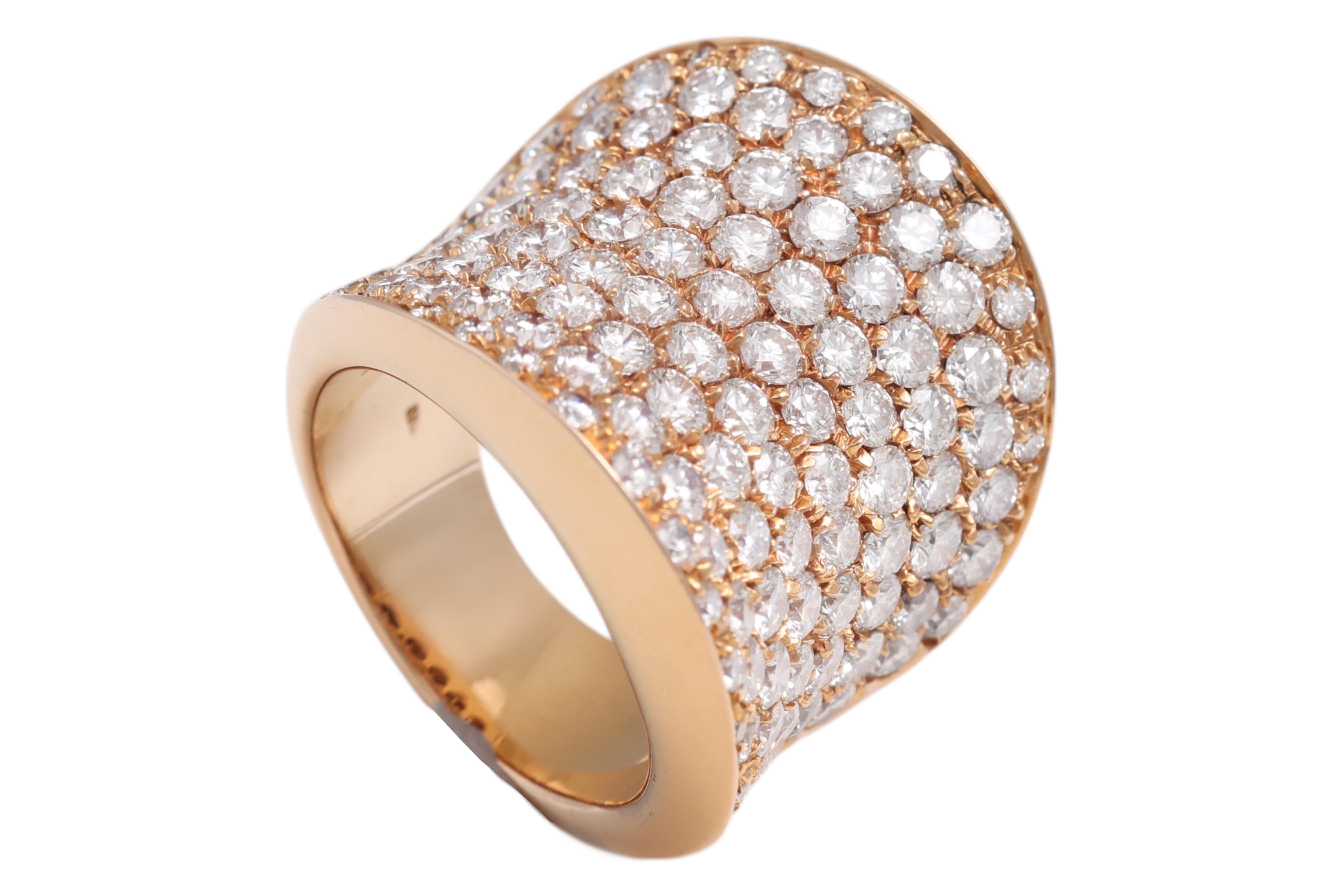 da uomo o donna Anello Cocktail in oro rosa 18 carati con 5,80 carati di diamanti taglio brillante incastonati a pavé in vendita