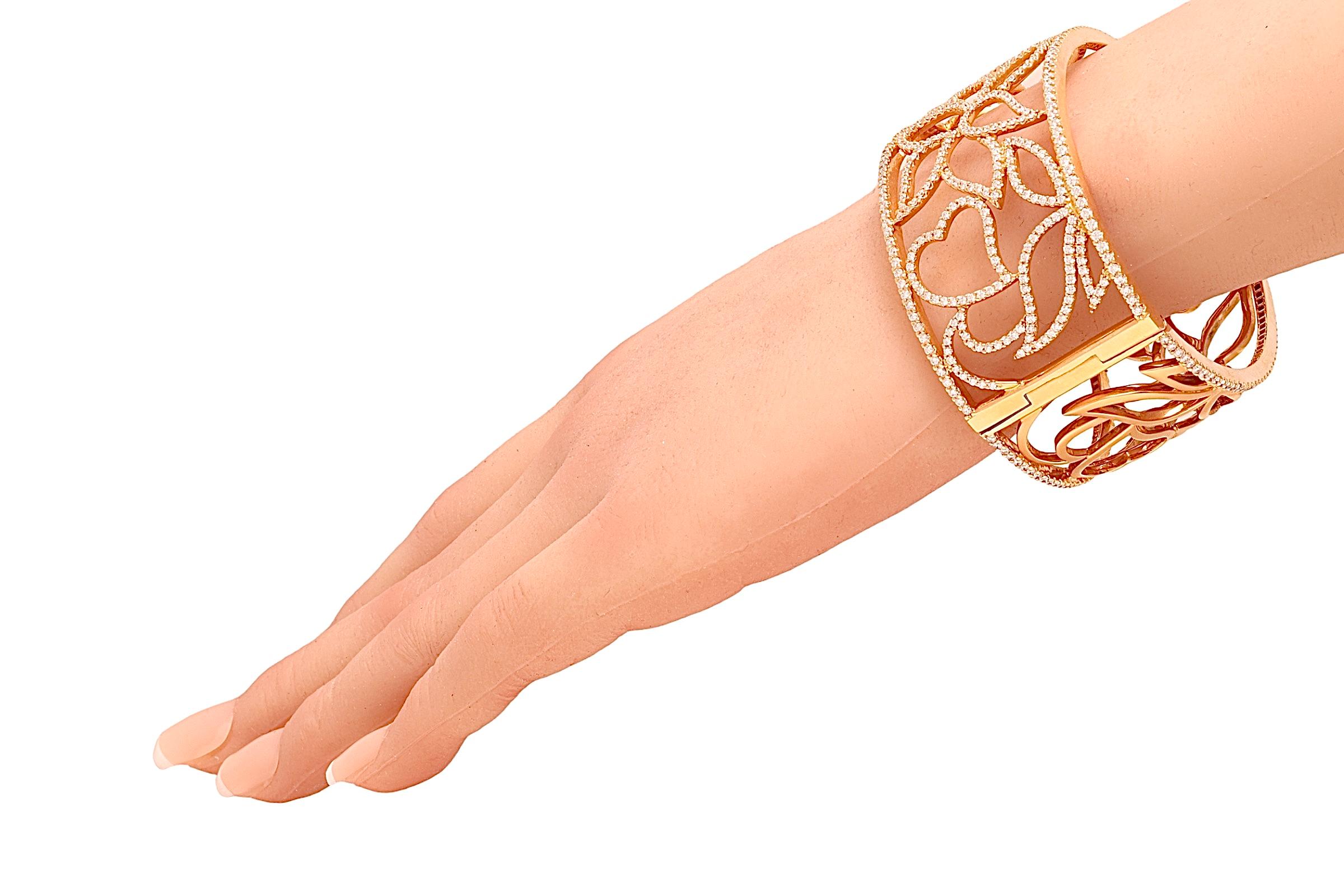 18kt Pink Gold Cuff Bracelet, Flower Design, set with 5.87 ct. Diamonds, 2 Sided For Sale 10