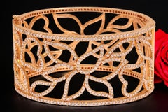 18kt Pink Gold Cuff Bracelet, Flower Design, set with 5.87 ct. Diamonds, 2 Sided