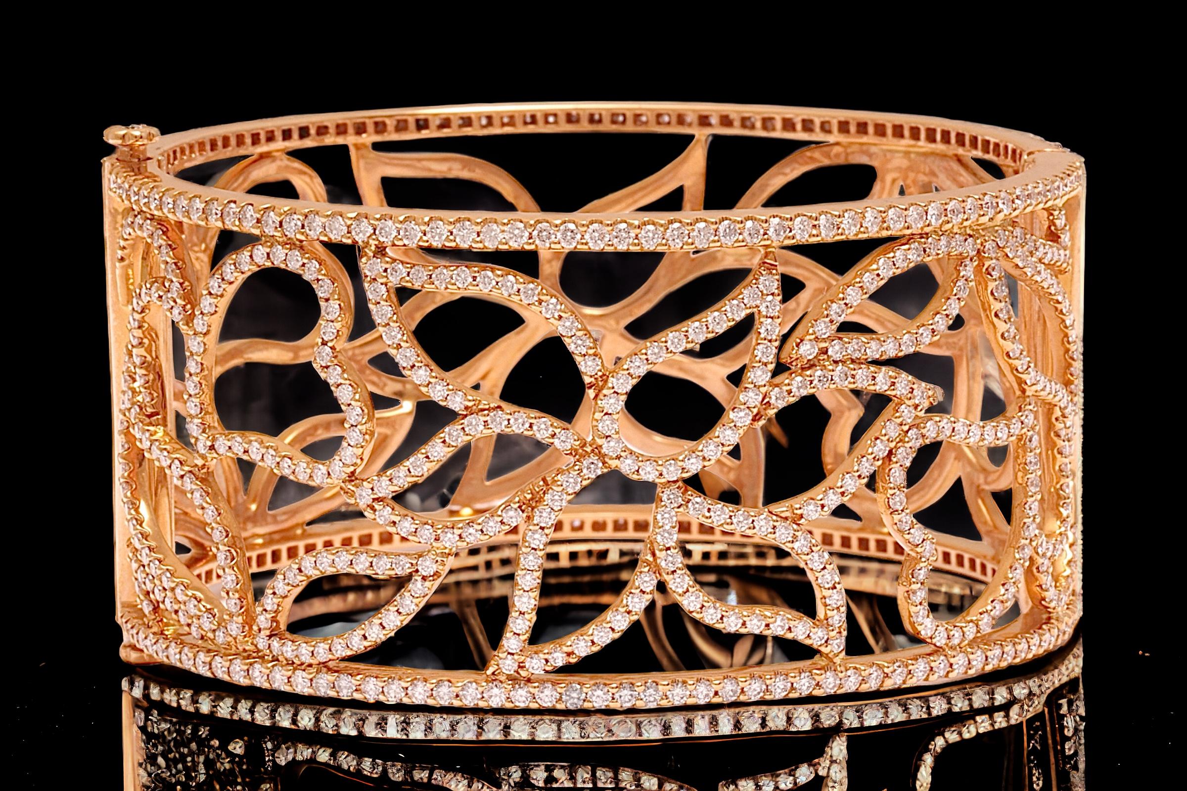 Contemporary 18kt Pink Gold Cuff Bracelet, Flower Design, set with 5.87 ct. Diamonds, 2 Sided For Sale