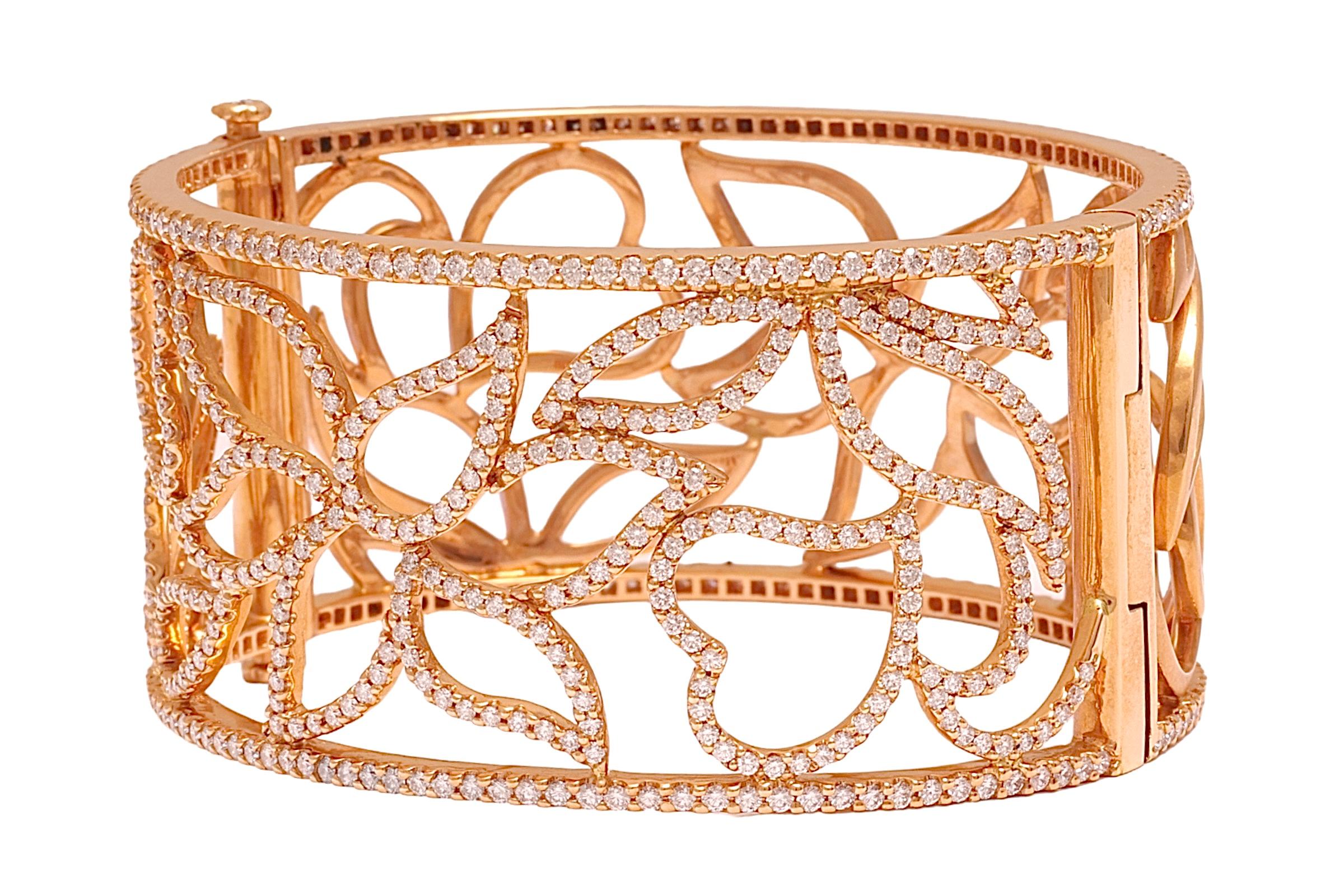 18kt Pink Gold Cuff Bracelet, Flower Design, set with 5.87 ct. Diamonds, 2 Sided For Sale 2