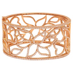 18kt Pink Gold Cuff Bracelet, Flower Design, set with 5.87 ct. Diamonds, 2 Sided