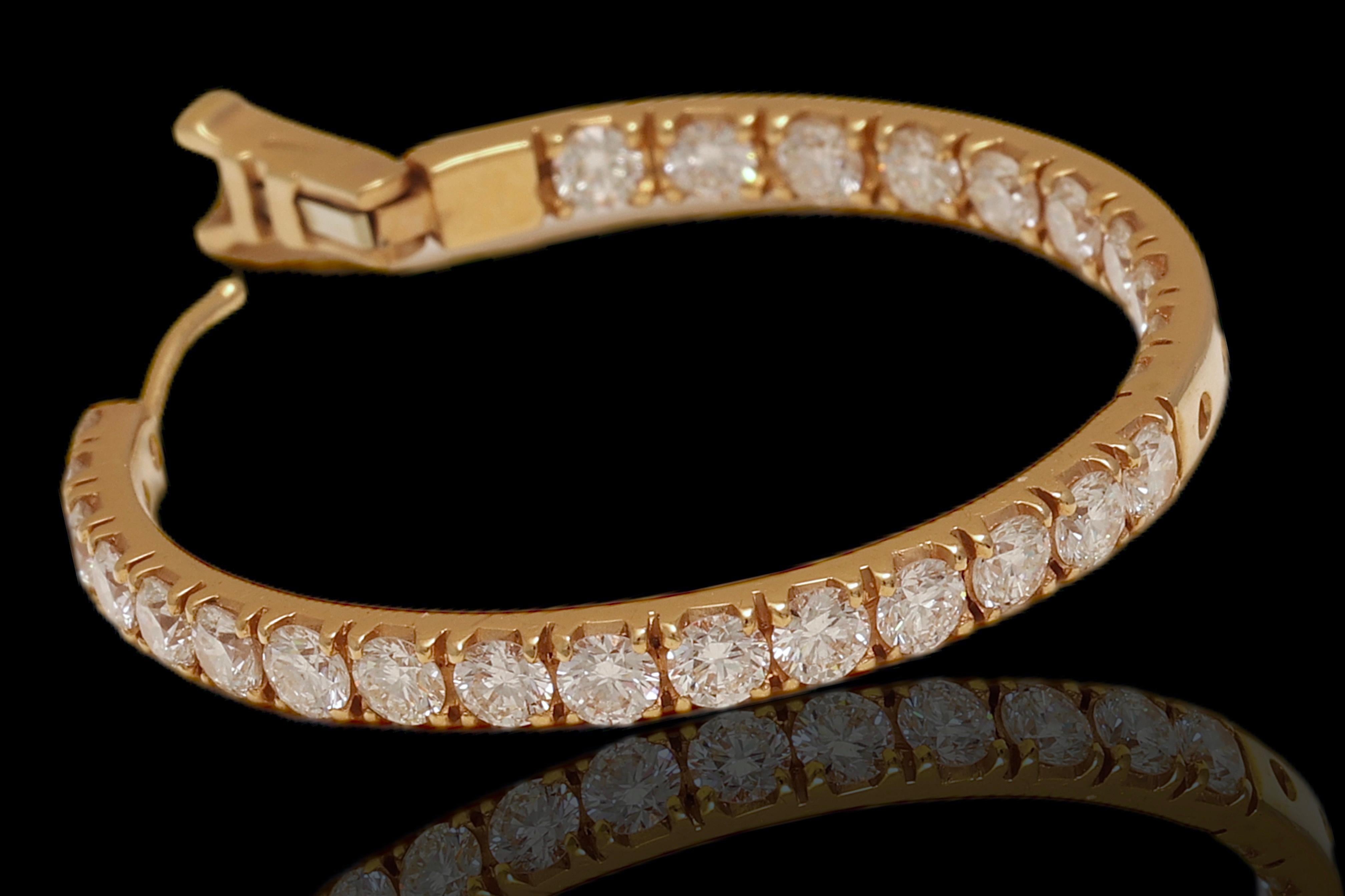Femenino o masculino Pendientes de aro/lazo de oro rosa de 18 quilates con 6,62 ct. Diamantes talla brillante en venta
