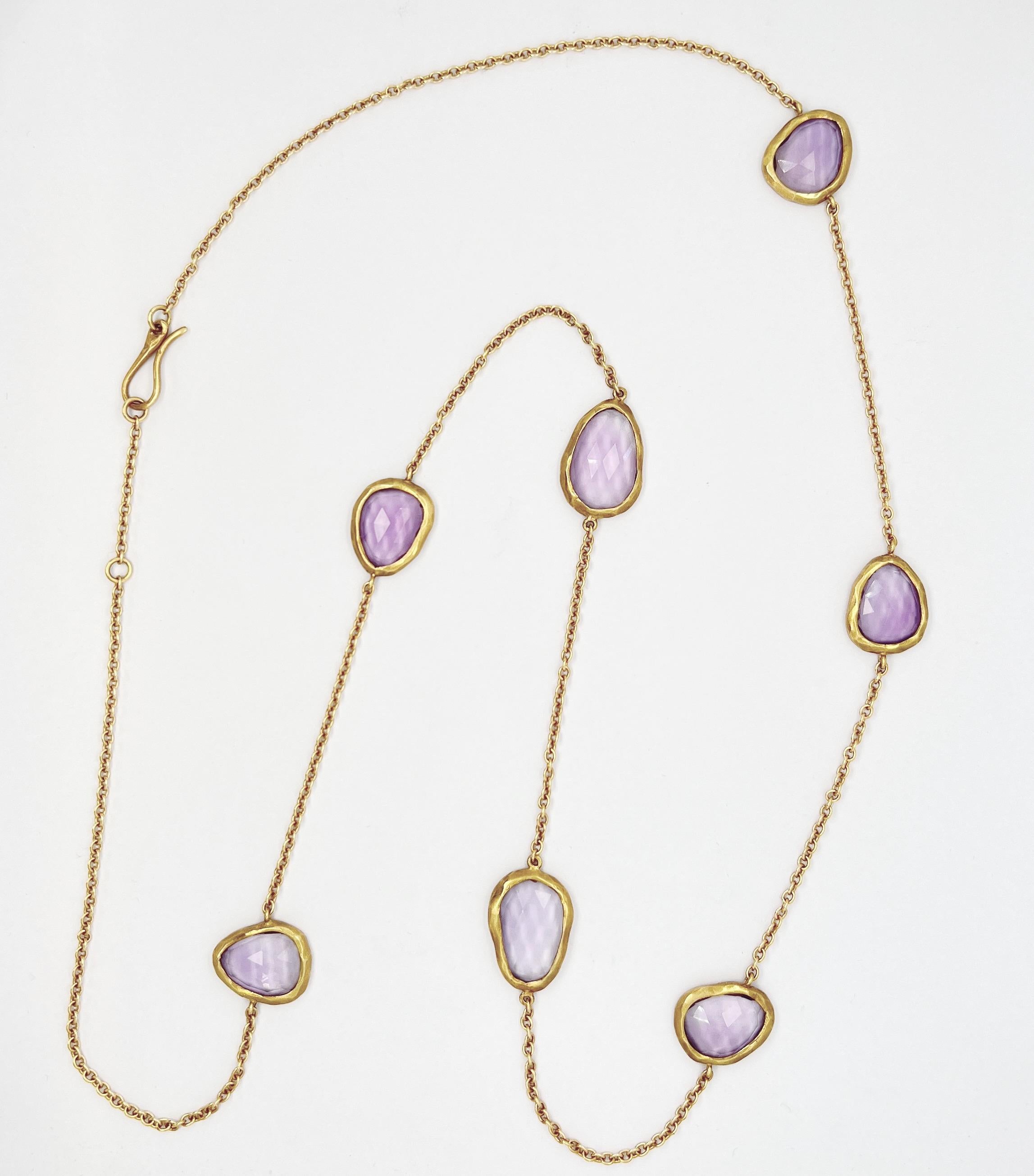 This 18kt Pink Gold Necklace chain with Amethyst is a beautiful and elegant piece of jewelry. Pink gold  has a warm and romantic hue that complements various skin tones.

Amethyst is a stunning gemstone that comes in various shades of violet. Its
