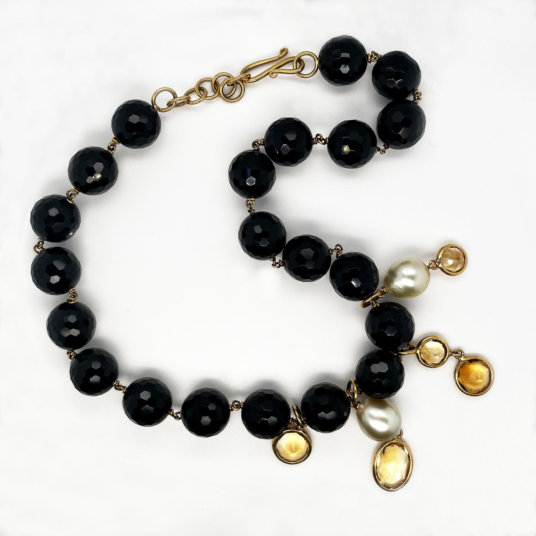 Modern 18KT pink gold necklace with Onyx beads, pearls and citrine quartzes For Sale