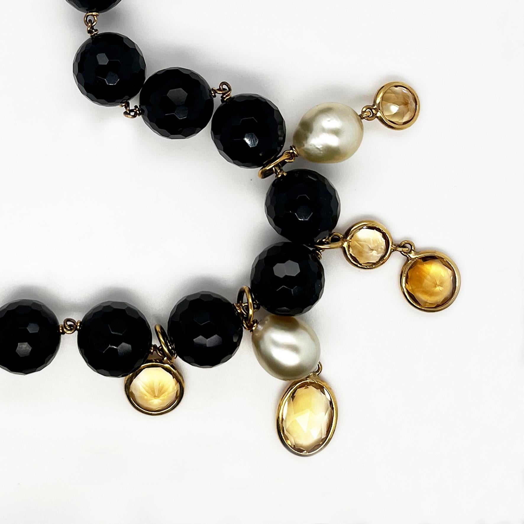 18KT pink gold necklace with Onyx beads, pearls and citrine quartzes In New Condition For Sale In Milano, IT
