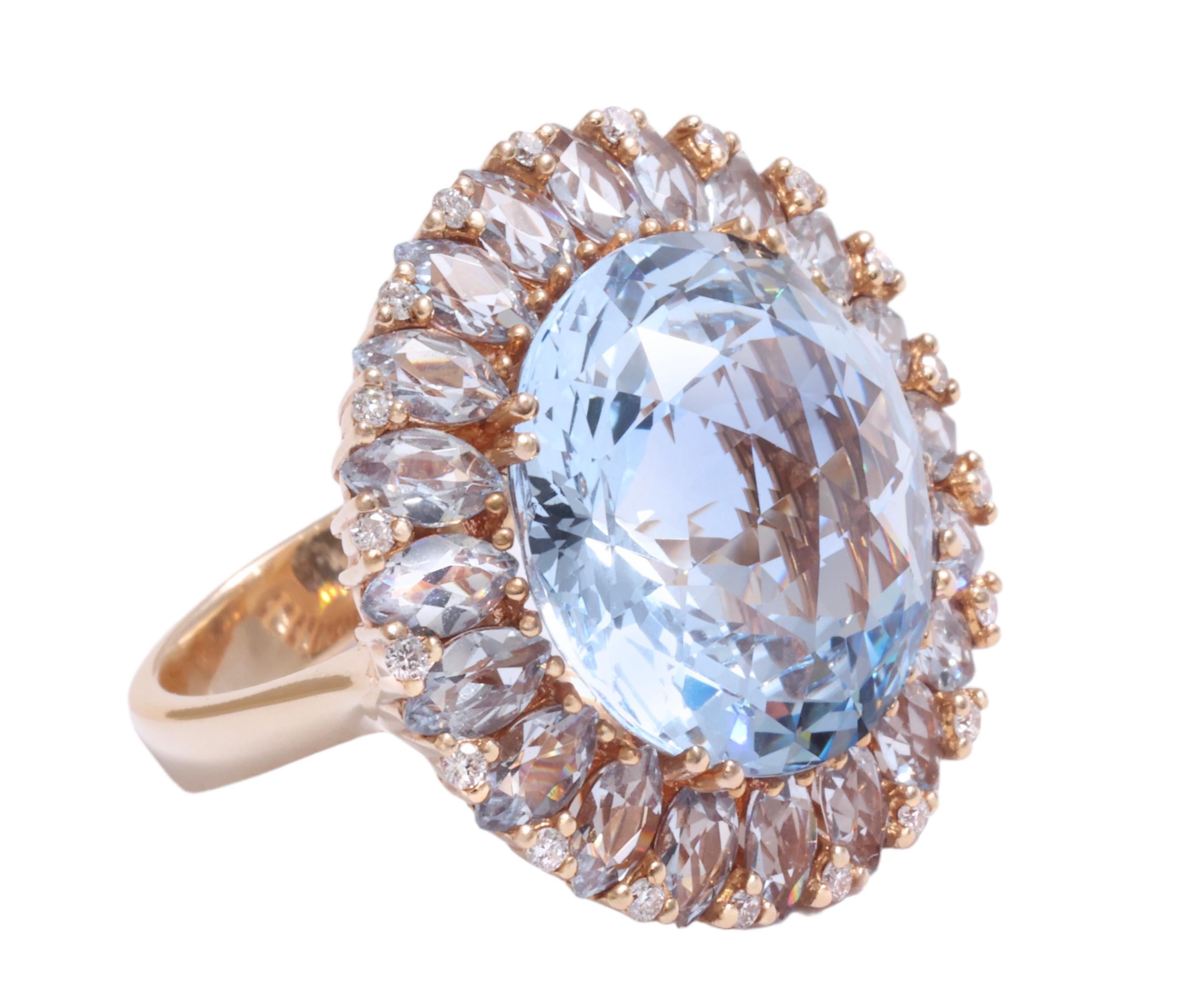 Prächtiger roségoldener Ring mit Topas und Diamanten im Brillantschliff.

Topas: Zusammen 23,70 Karat

Diamanten: Diamanten im Brillantschliff, zusammen 0,20 Karat GSI

Material: 18 kt Rotgold

Gesamtgewicht: 14,10 Gramm / 9,0 dwt / 0,495