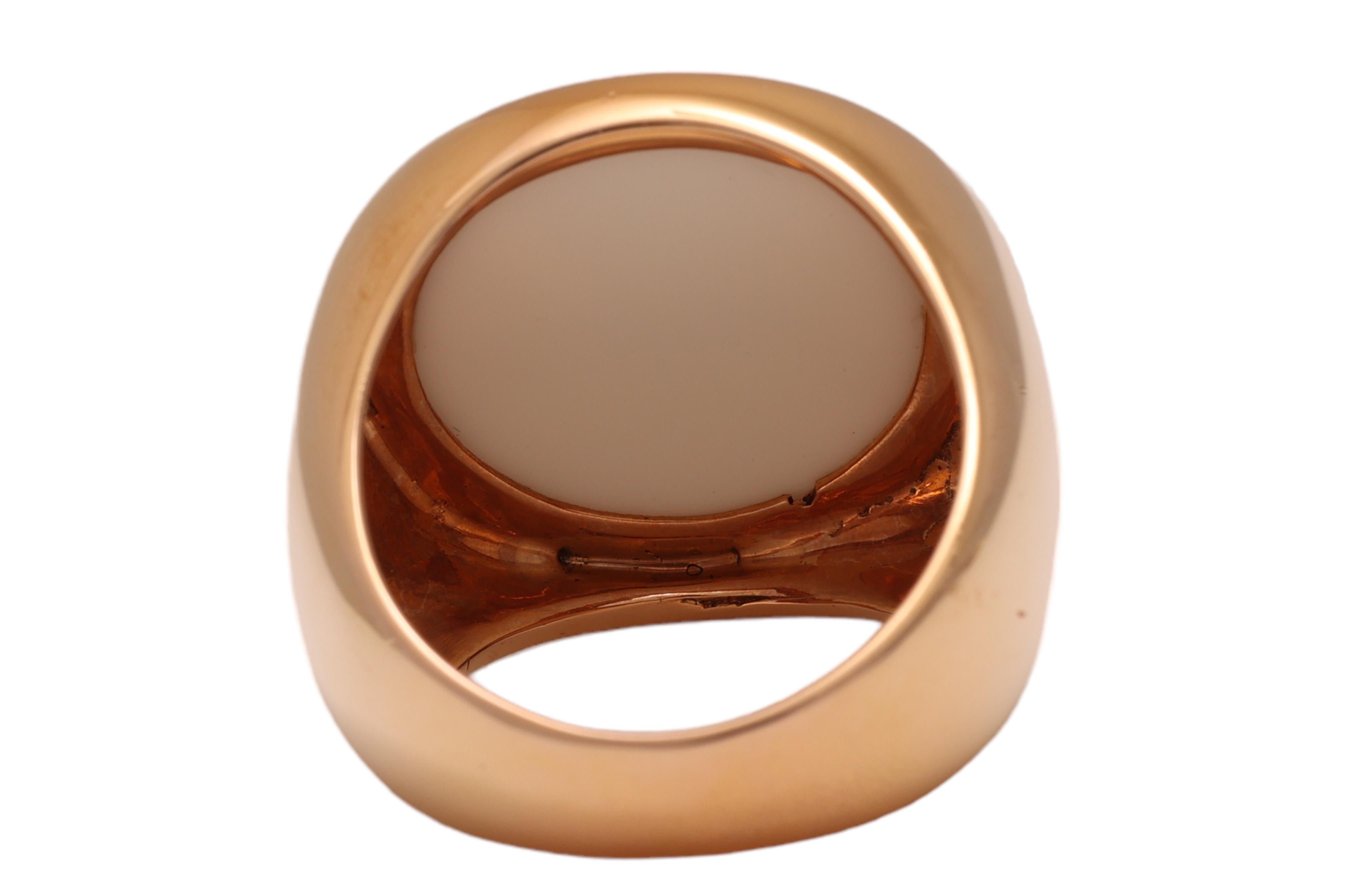 Women's or Men's 18kt. Pink Gold Ring With Round Faceted White Onyx Stone  For Sale