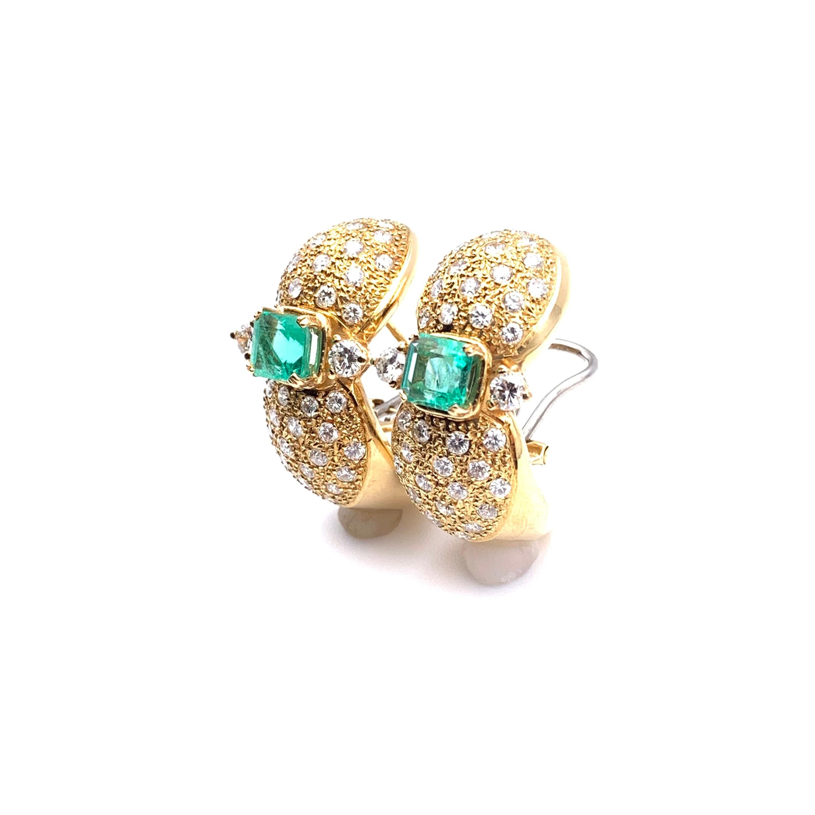 Parure Demi con smeraldo e diamante d'epoca 18KT in vendita 5