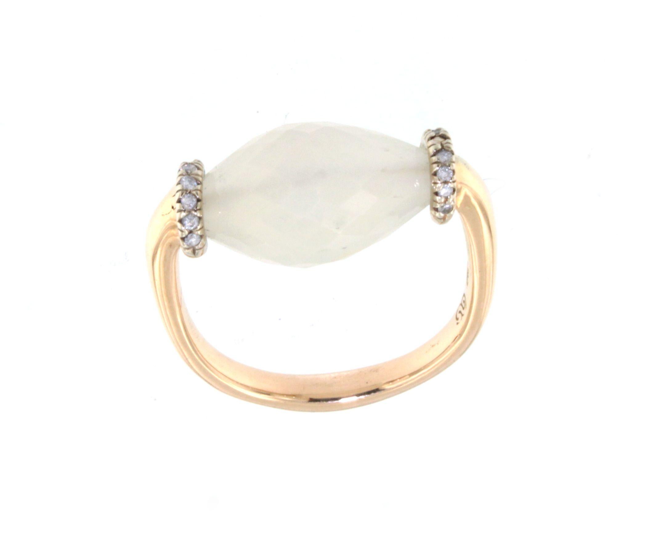 18 Karat Weißgold Natürliche Steine Weißgold Natursteine Weißer Diamant Mode Eleganter Cocktail-Ring für Damen oder Herren im Angebot