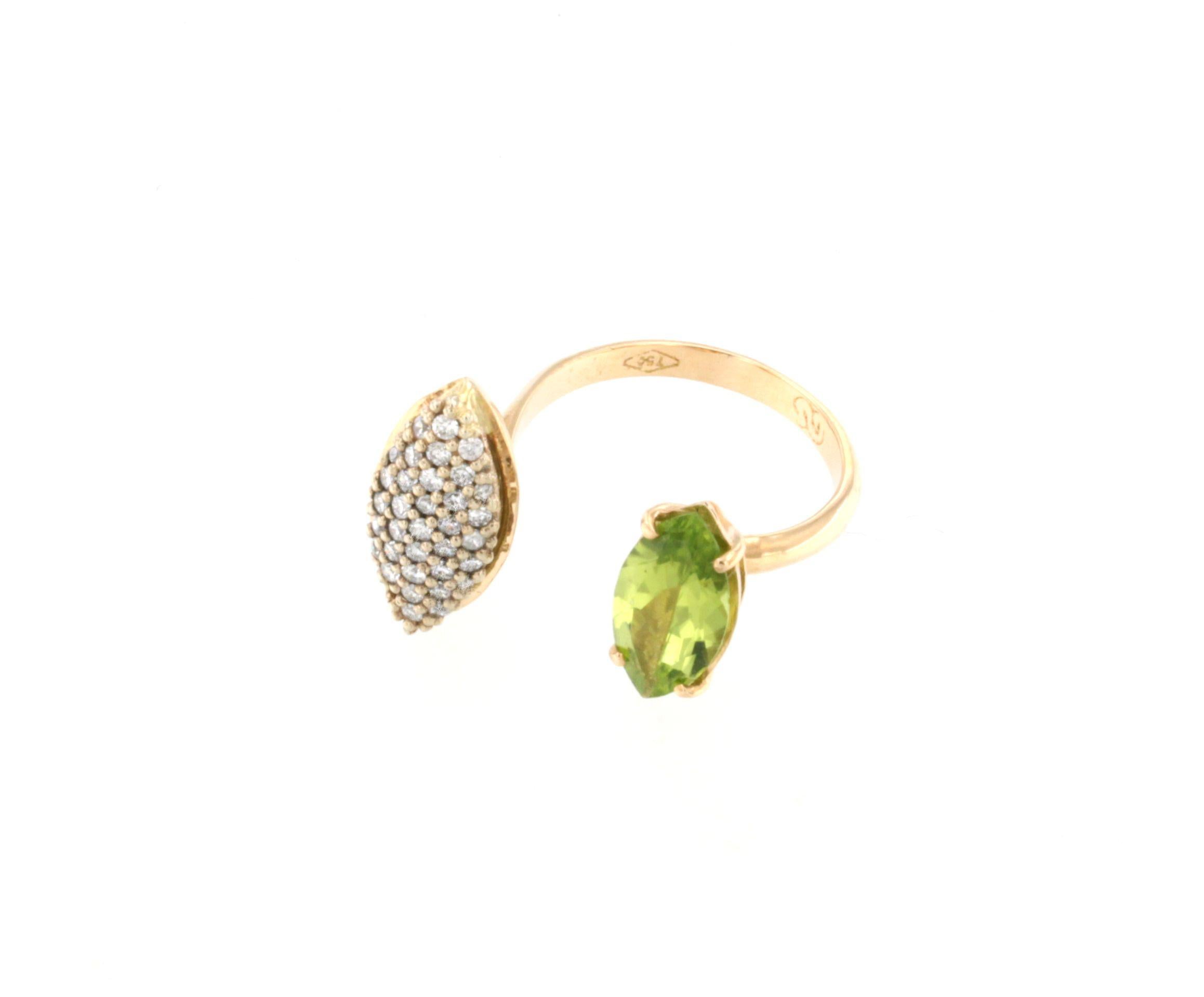 Modern 18Kt Rose and White Gold with Peridot and White Diamonds Ring For Sale