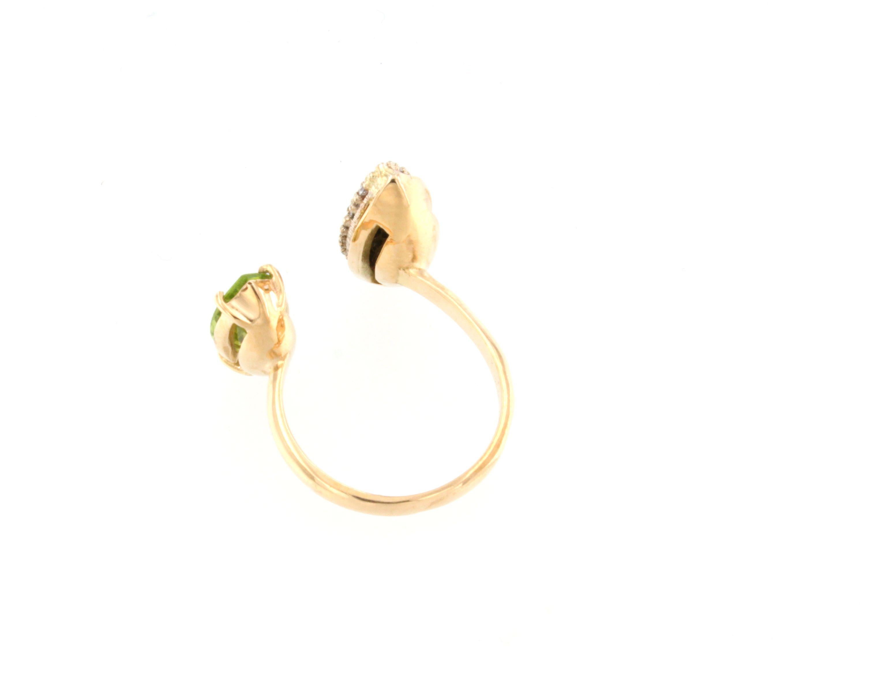 18Kt Rose and White Gold with Peridot and White Diamonds Ring In New Condition For Sale In GALLARATE, IT
