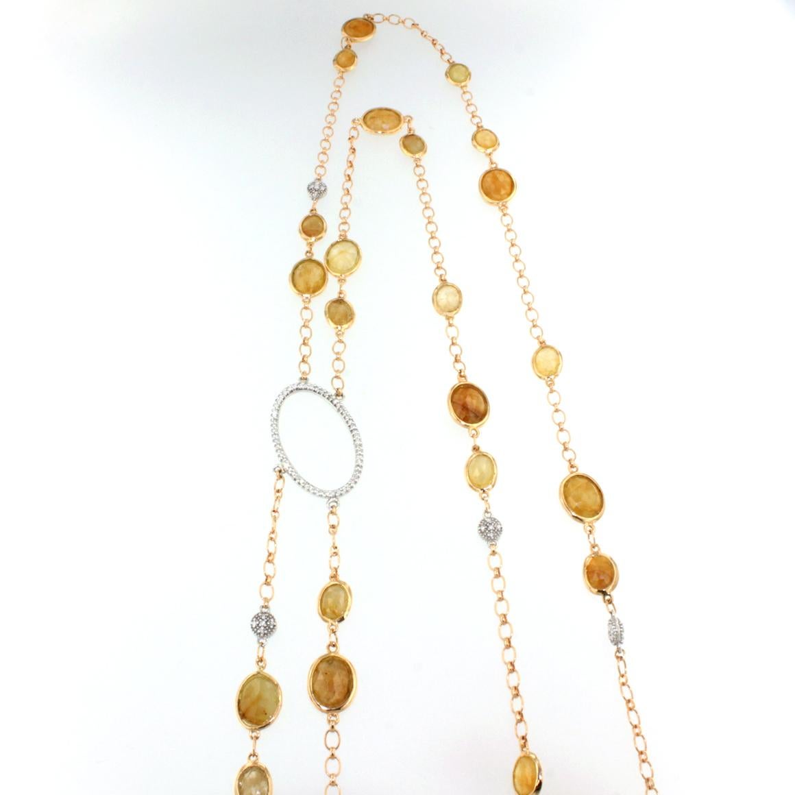 Moderne Halskette aus 18 Karat Roségold und Weißgold mit gelben Saphiren und weißen Diamanten im Angebot 1