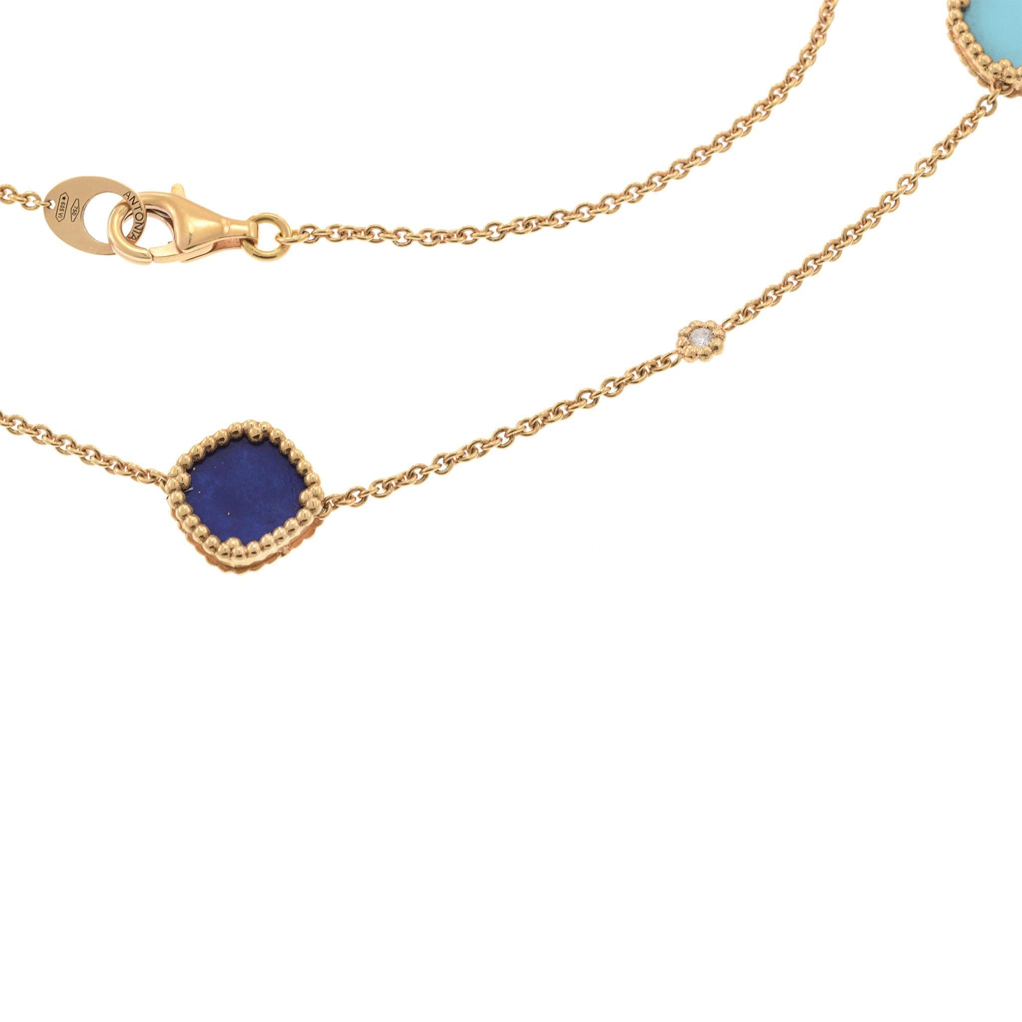 Questa vibrante collana di 35 pollici è realizzata in oro rosa 18KT, con un mix giocoso di gemme naturali e diamanti scintillanti. La collana è caratterizzata da turchese lucido, madreperla luminosa e lapislazzuli blu intenso, ogni pietra