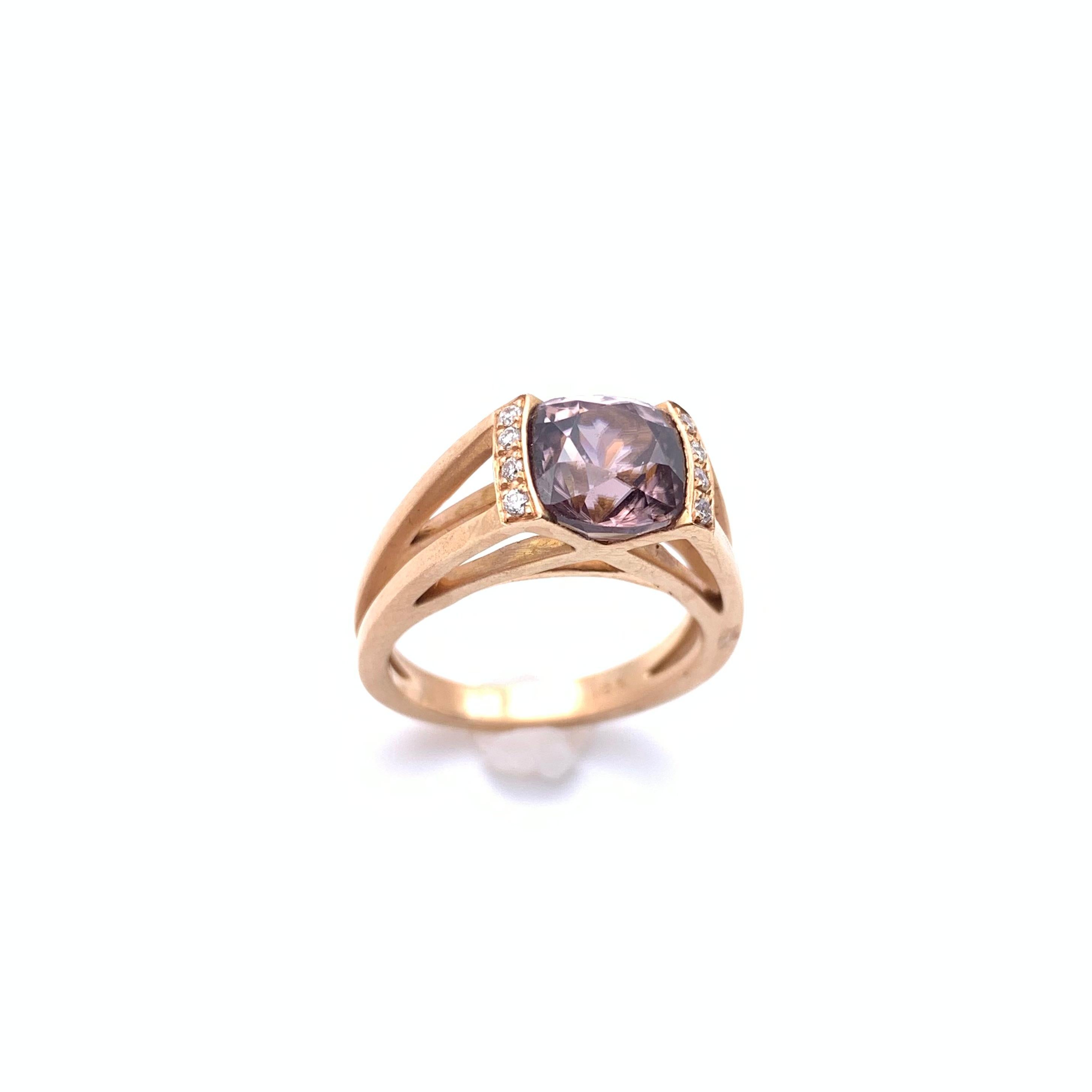Anello in oro rosa 18KT con zircone rosa e diamante da 4,03 CT In condizioni buone in vendita a Lynchburg, VA