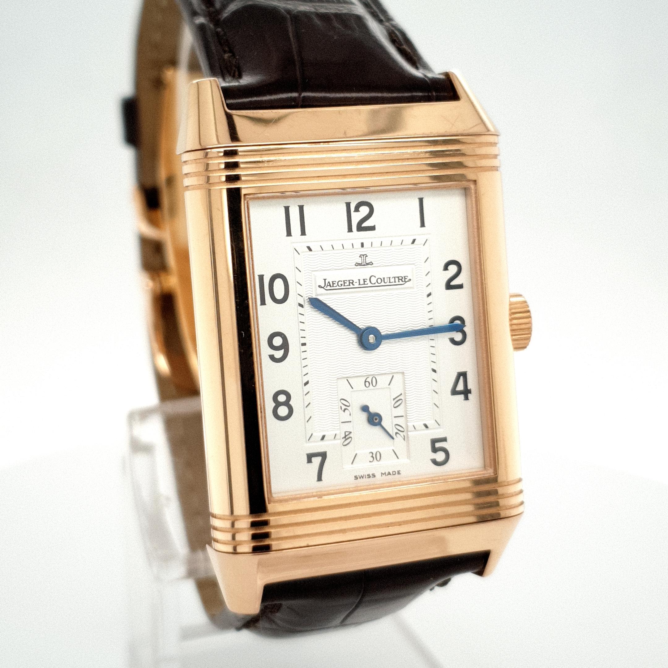 Beautiful 18kt. Rose Gold Jaeger-LeCoultre - Reverso - 1000 hours control-Grande Taille

Condition : Little to no sign of use

Movement: mechanical movement, manual handwinding

Functions: Hours, minutes, seconds

Case: Gold - dimensions: length: