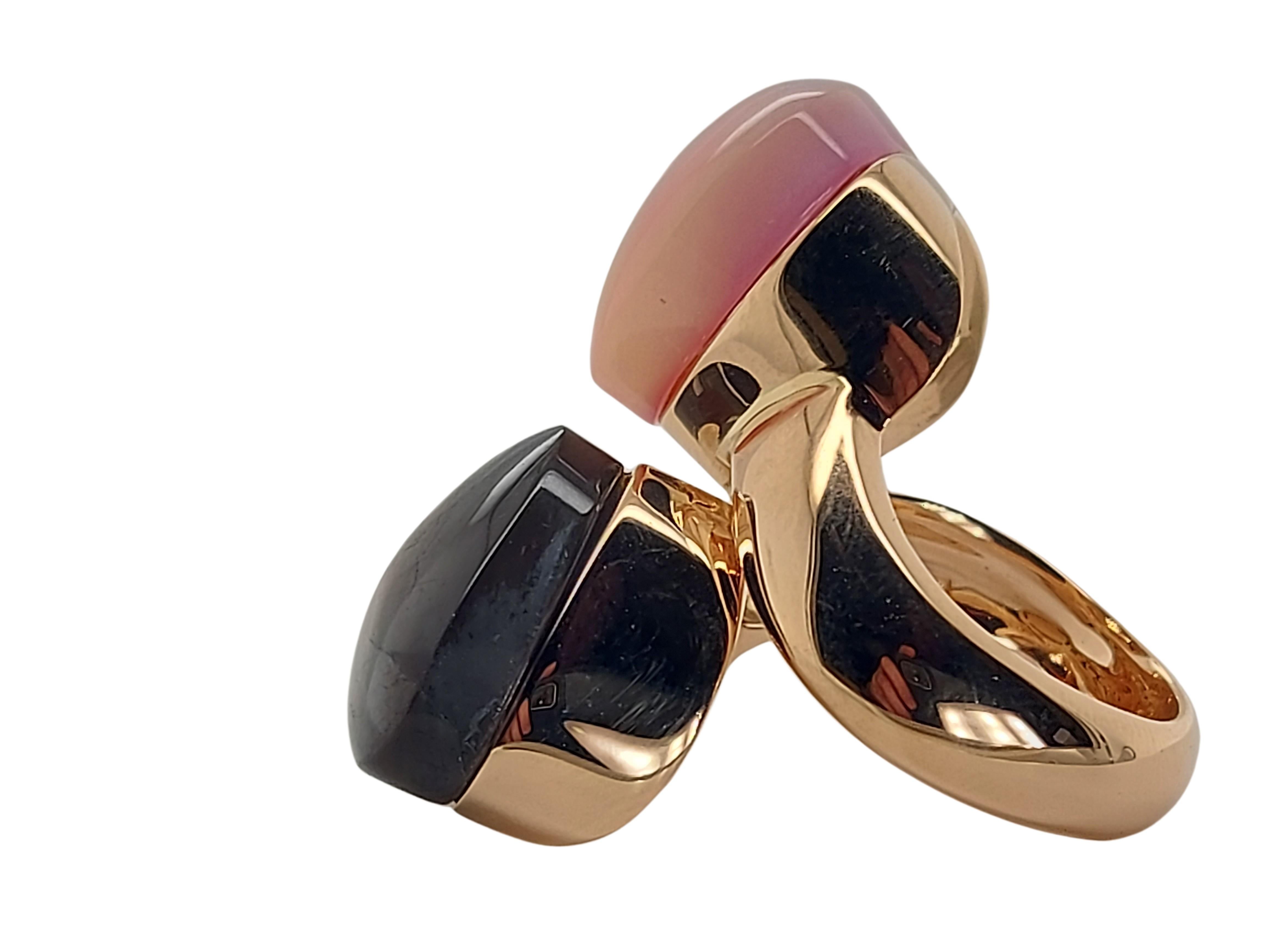 18kt Rose Gold Mattioli Toi Et Moi Ring with Mother of Pearl In Excellent Condition For Sale In Antwerp, BE