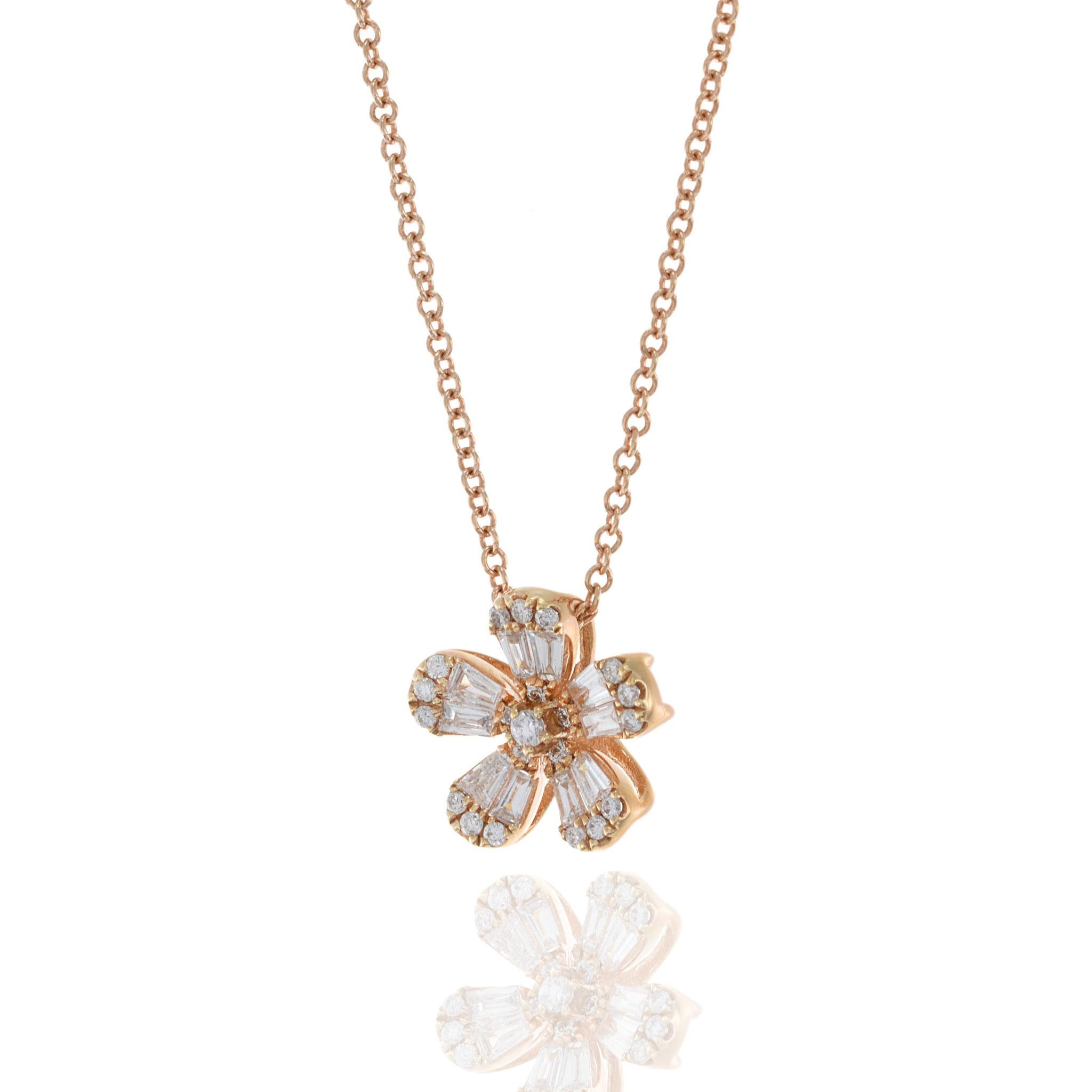 Women's 18KT Rose Gold Multi Cut Diamond Flower Necklace For Sale