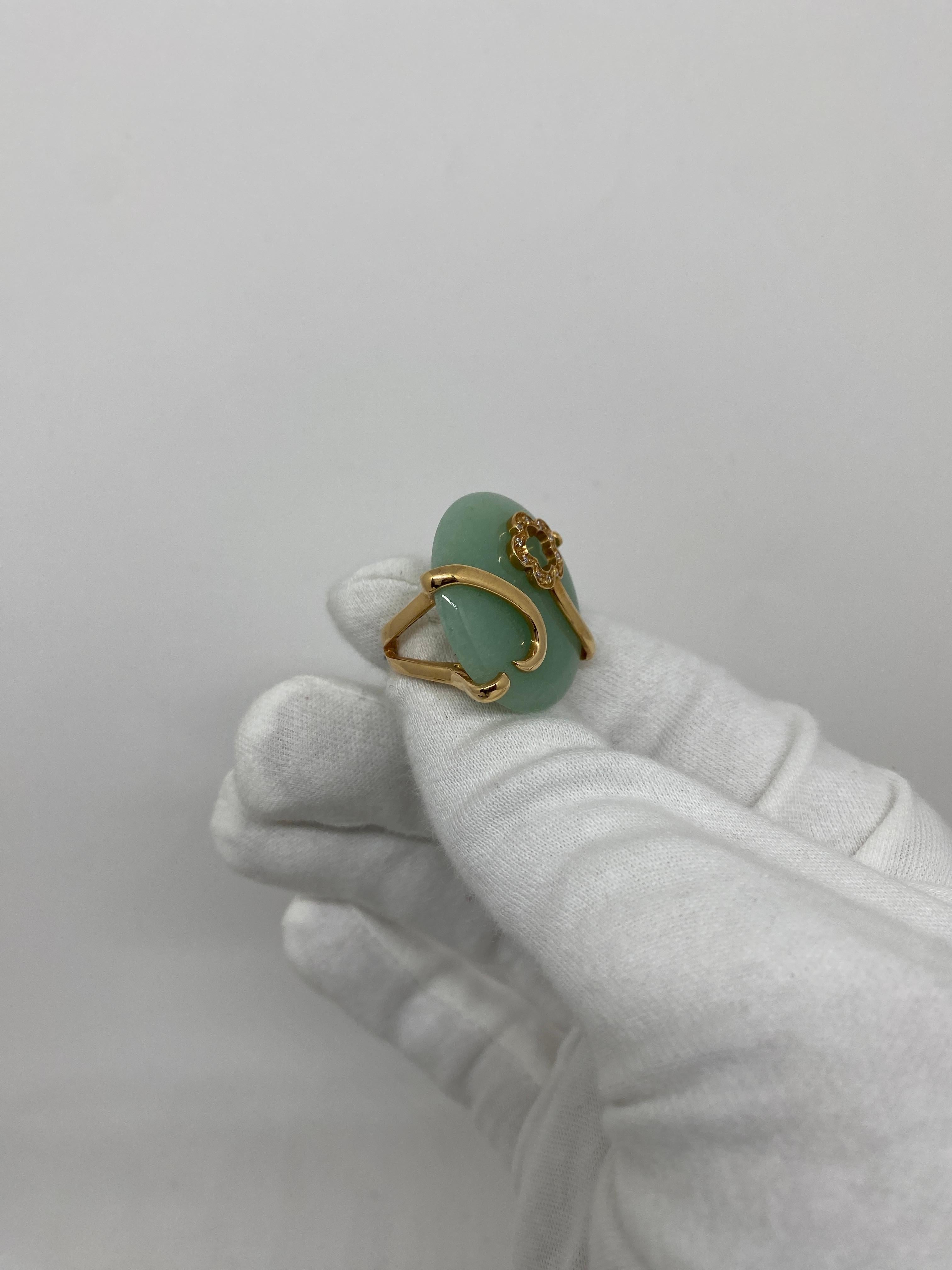 Ring made of 18 kt rose gold with natural aventurine and natural white brilliant-cut diamonds for ct.0.07

Welcome to our jewelry collection, where every piece tells a story of timeless elegance and unparalleled craftsmanship. As a family-run