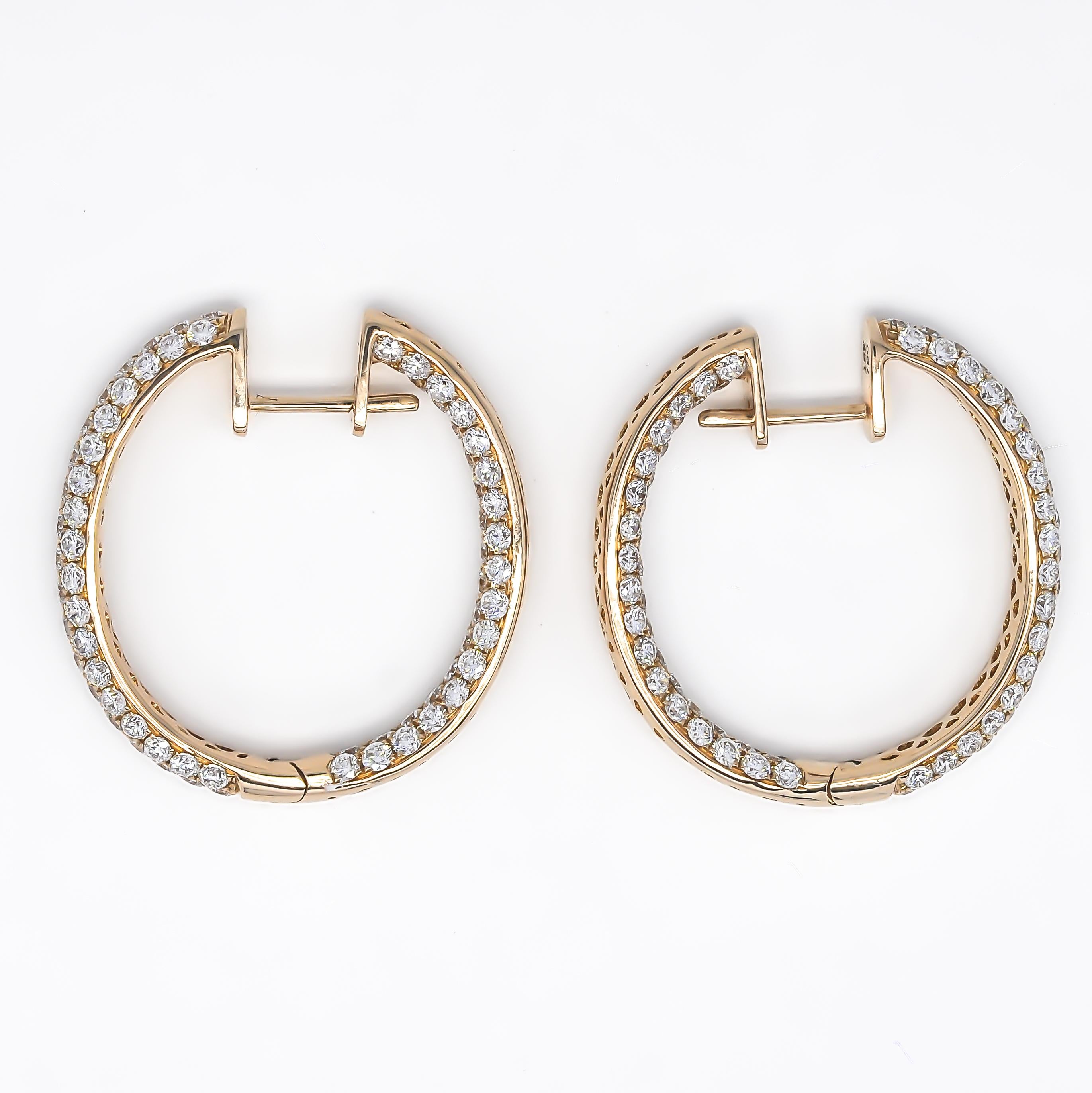 Presenting the 18KT Rose Gold Natural Diamonds In and Out 3 Row Hoop Earrings - a spectacular fusion of elegance, luxury, and sophistication. These earrings are the epitome of high-end jewelry design, sure to capture the heart of any woman who