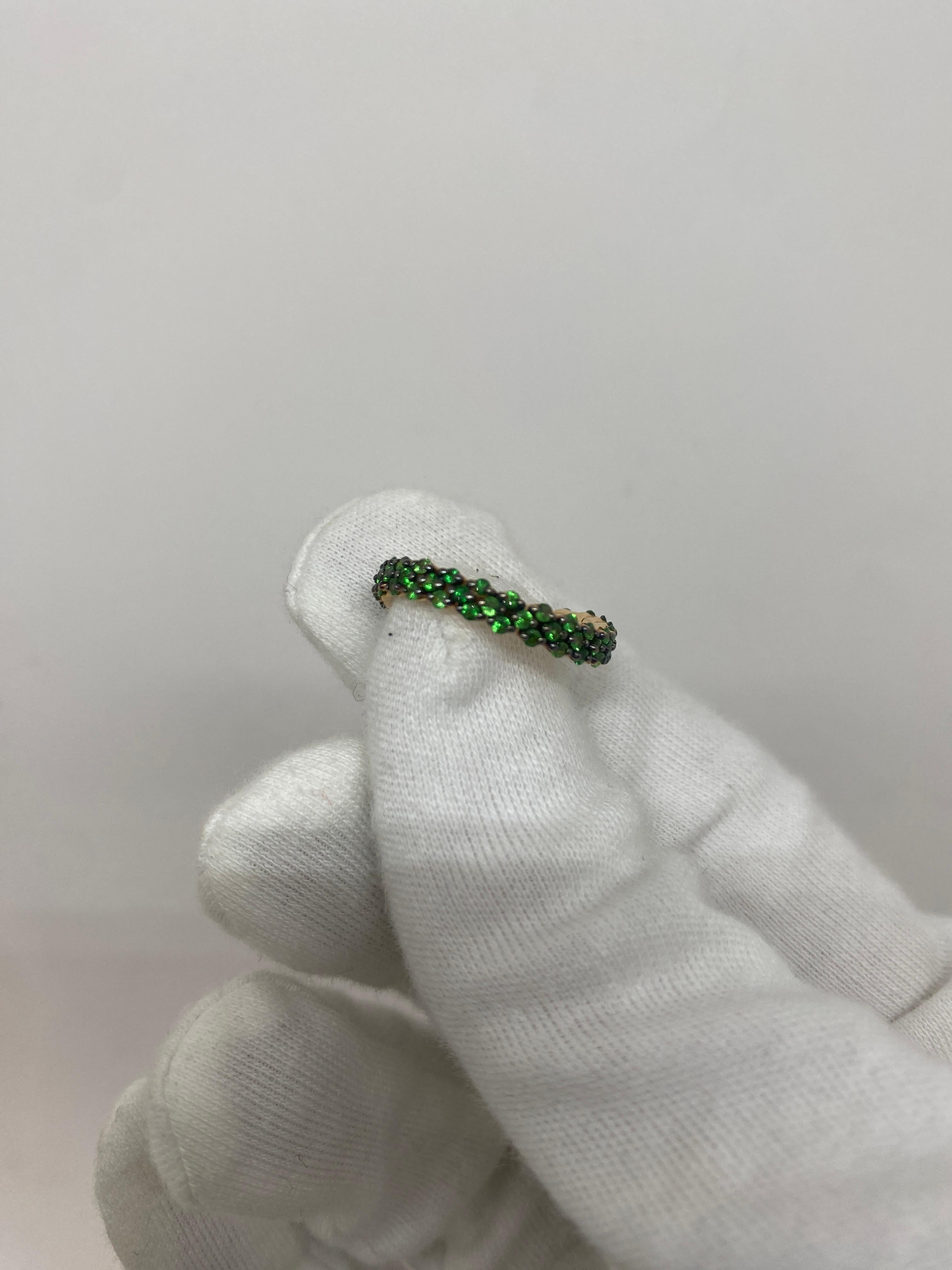 Women's 18Kt Rose Gold Riviere Ring Natural Tsavorite 1.33 Ct For Sale
