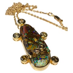 Pendentif en or rose 18 carats avec diamants cognac et cabochon d'opale de roche australienne