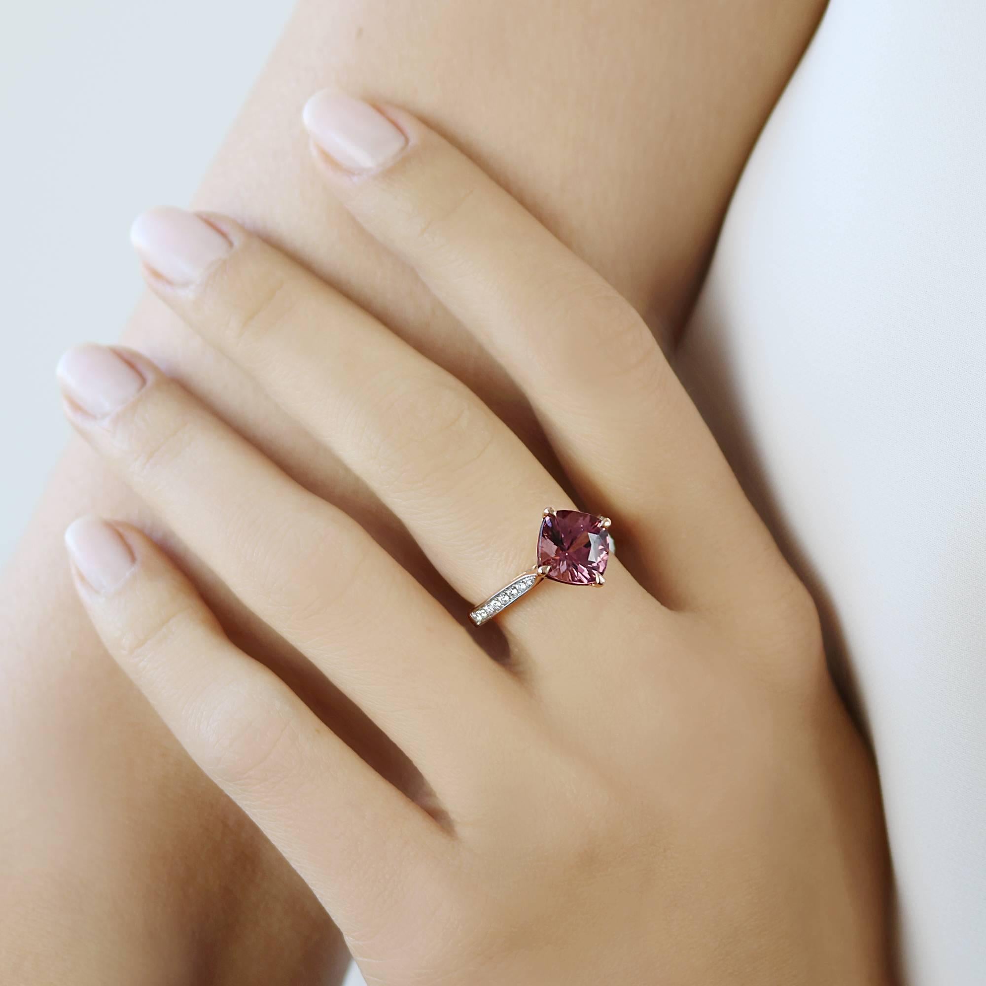 Cushion Cut 18 Karat Rose Gold Rhodolite Pink Garnet 3.20 Carat and Diamond Ring