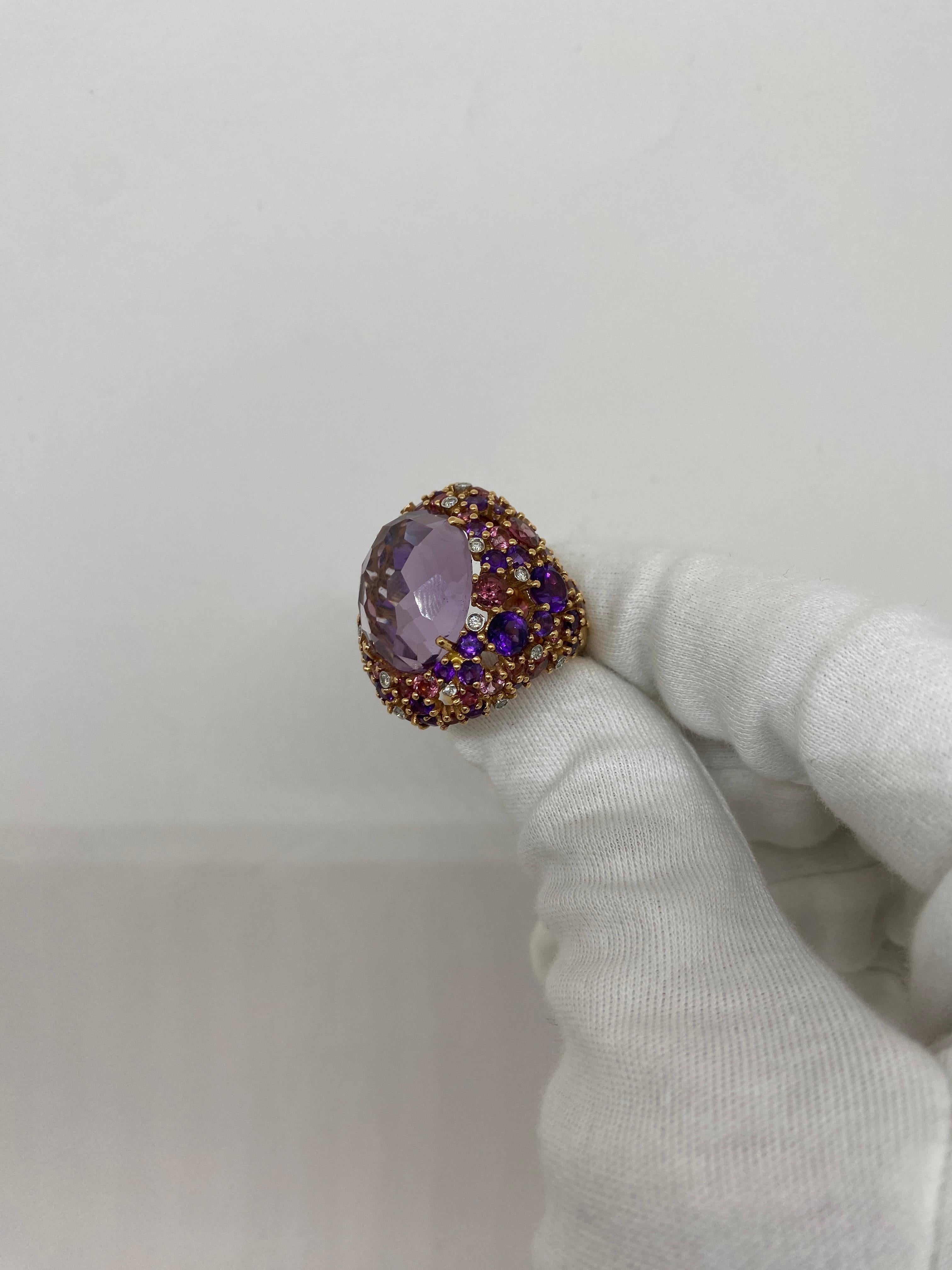 18 Karat Rose Gold Ring Oval Cut Amethyst, Sapphires & White Diamonds In New Condition For Sale In Bergamo, BG