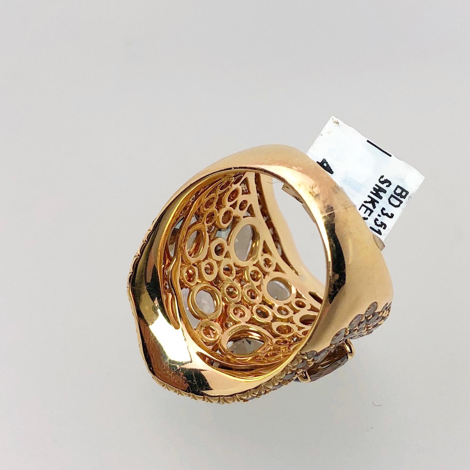 Artisan 18 Karat Gold Ring with 3.51 Carat Brown Diamonds & 5.83Ct. Oval Smokey Quartz For Sale
