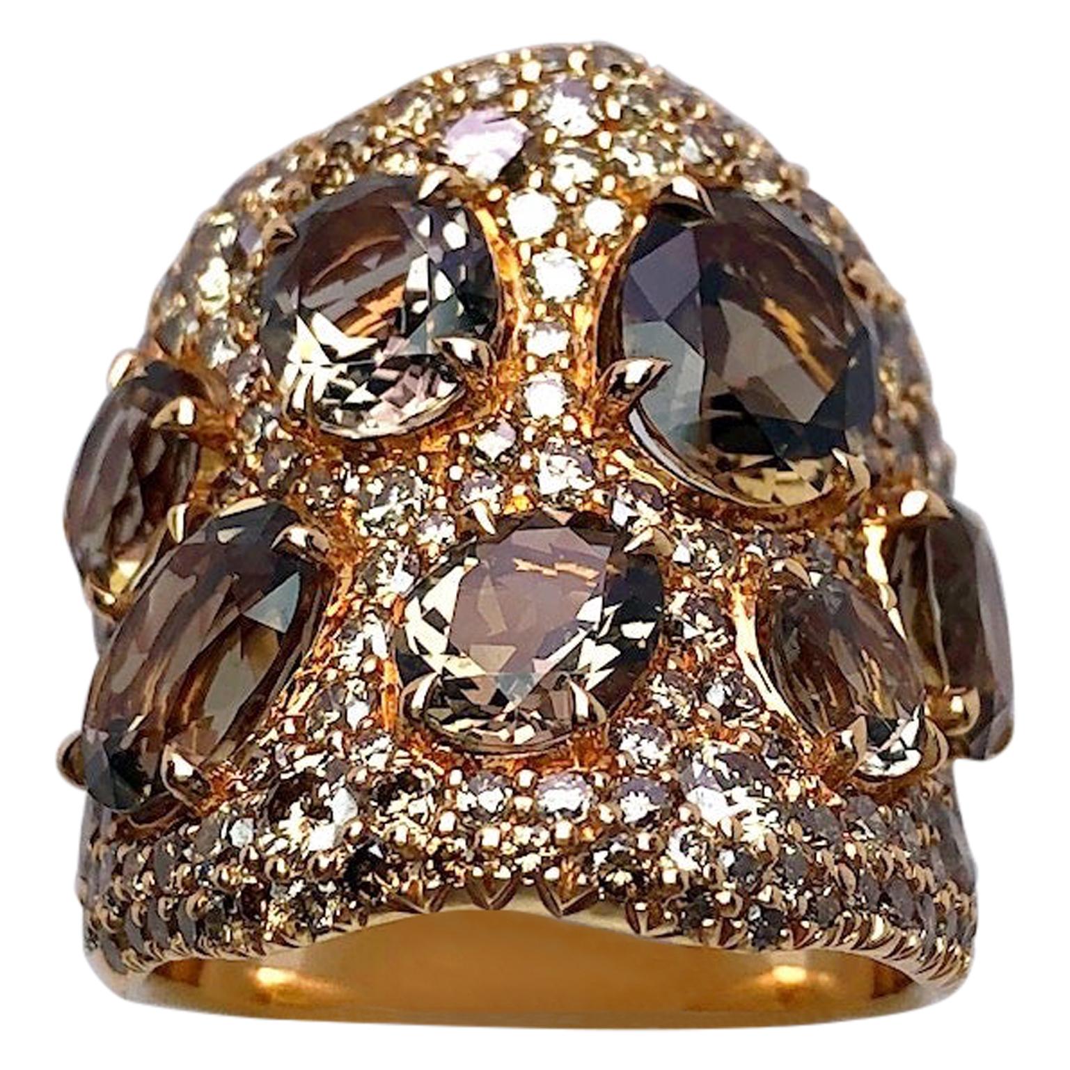 18 Karat Gold Ring with 3.51 Carat Brown Diamonds & 5.83Ct. Oval Smokey Quartz For Sale