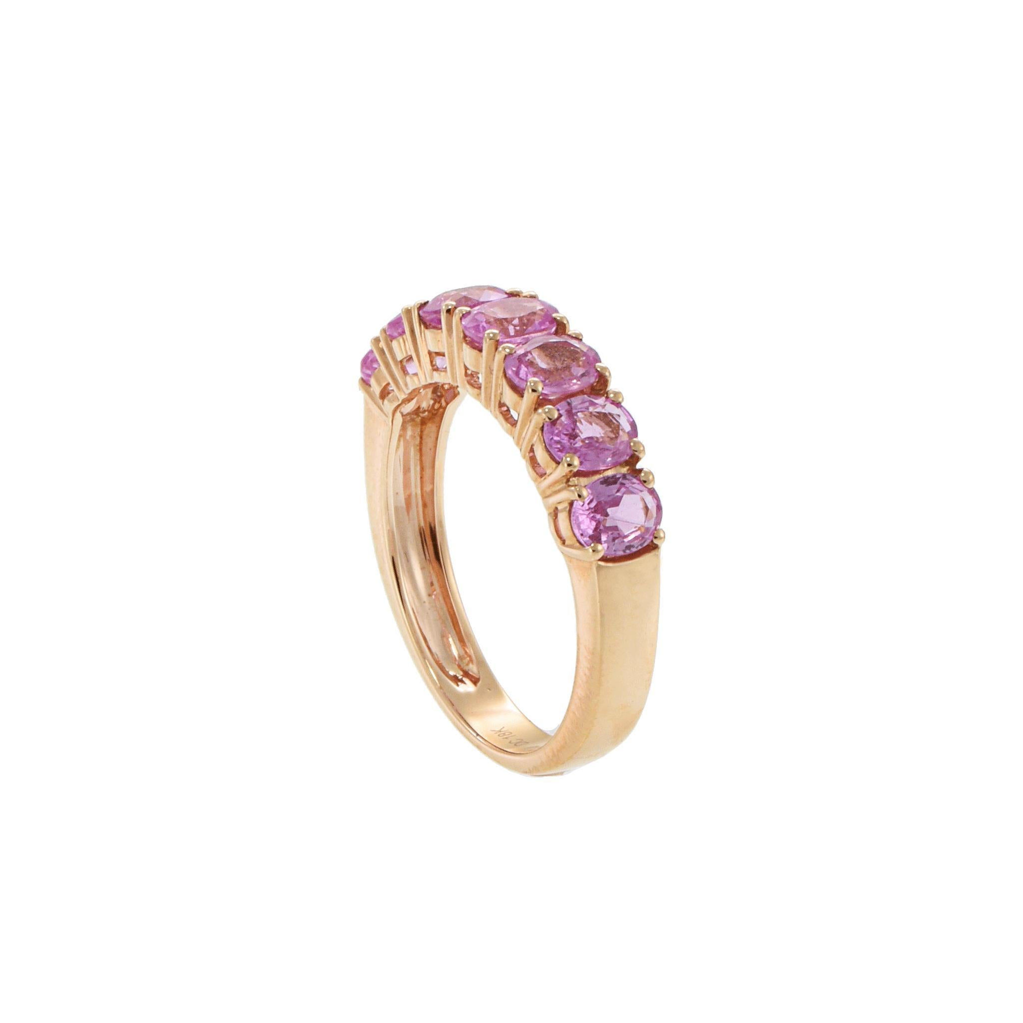 Anillo de Oro Rosa de 18 KT con Zafiros Rosas Ovalados Moderno en venta