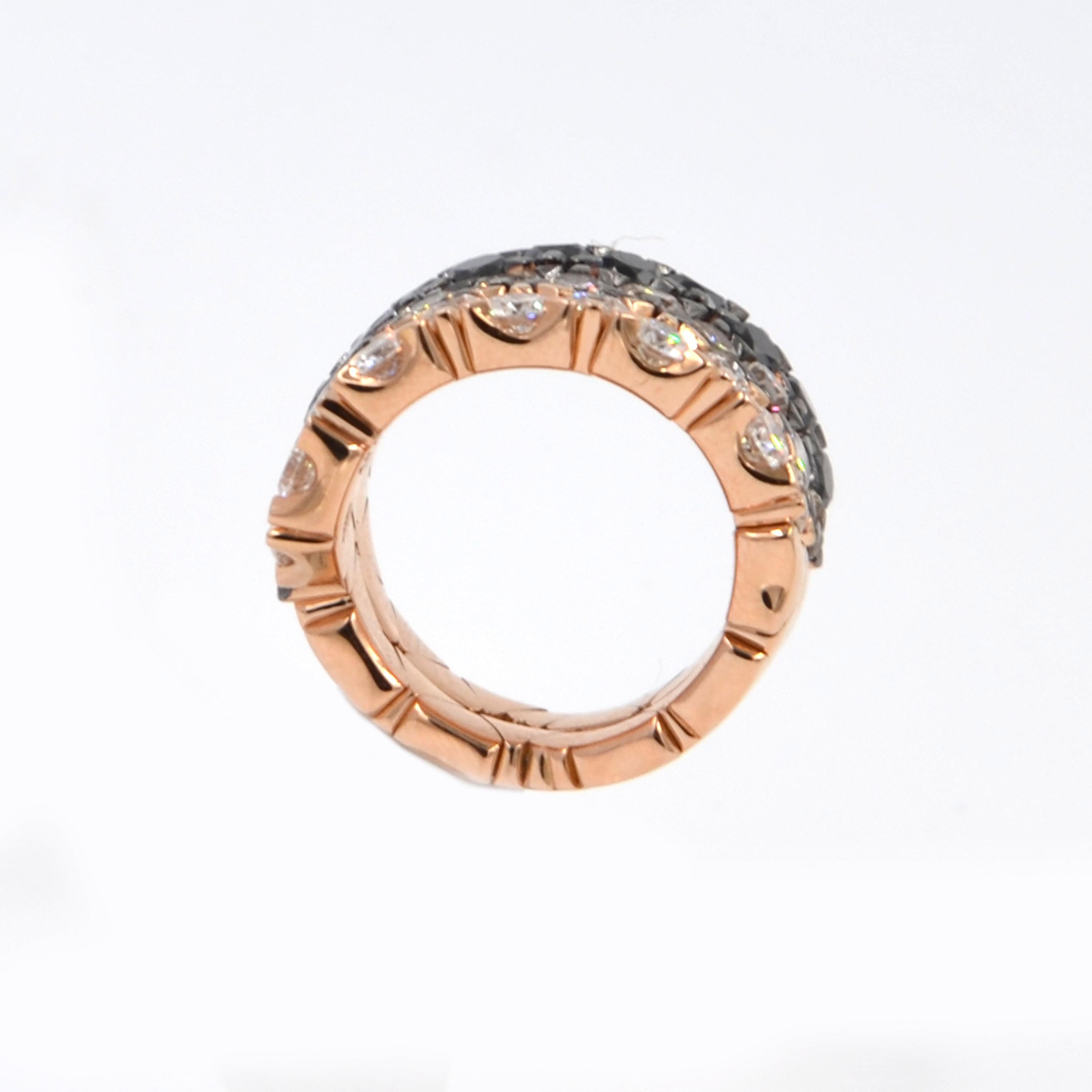 18KT Rose Gold tricolor Diamonds COIL GARAVELLI RING

For the first time on First Dib the famouS Coil Garavelli Collection, triple row new rose gold ring with white, brown and black diamonds. FINGER  SIZE 53 

18KT GOLD  :GR 20,20
BLACK DIAMONDS ct
