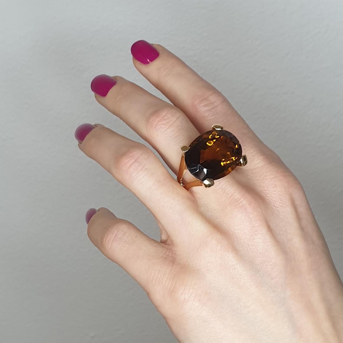 Amazing Big stone for this fahion ring in rose gold 18kt  handemade in Italy by Stanoppi Jewellery since 1948. g
Size :  EU  18 -   USA 8,5
Size of Stone mm 18x24

All Stanoppi Jewelry is neShiny yellow Sapphire, design and craftmanship handmade in
