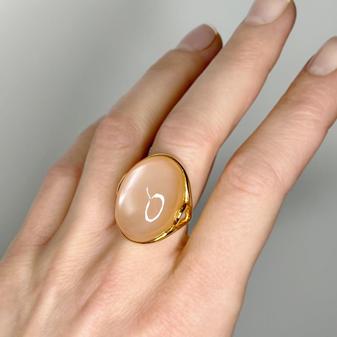 18Kt Rose Gold with Moon Stone Modern Amazing Cocktail Modern Ring For Sale 1
