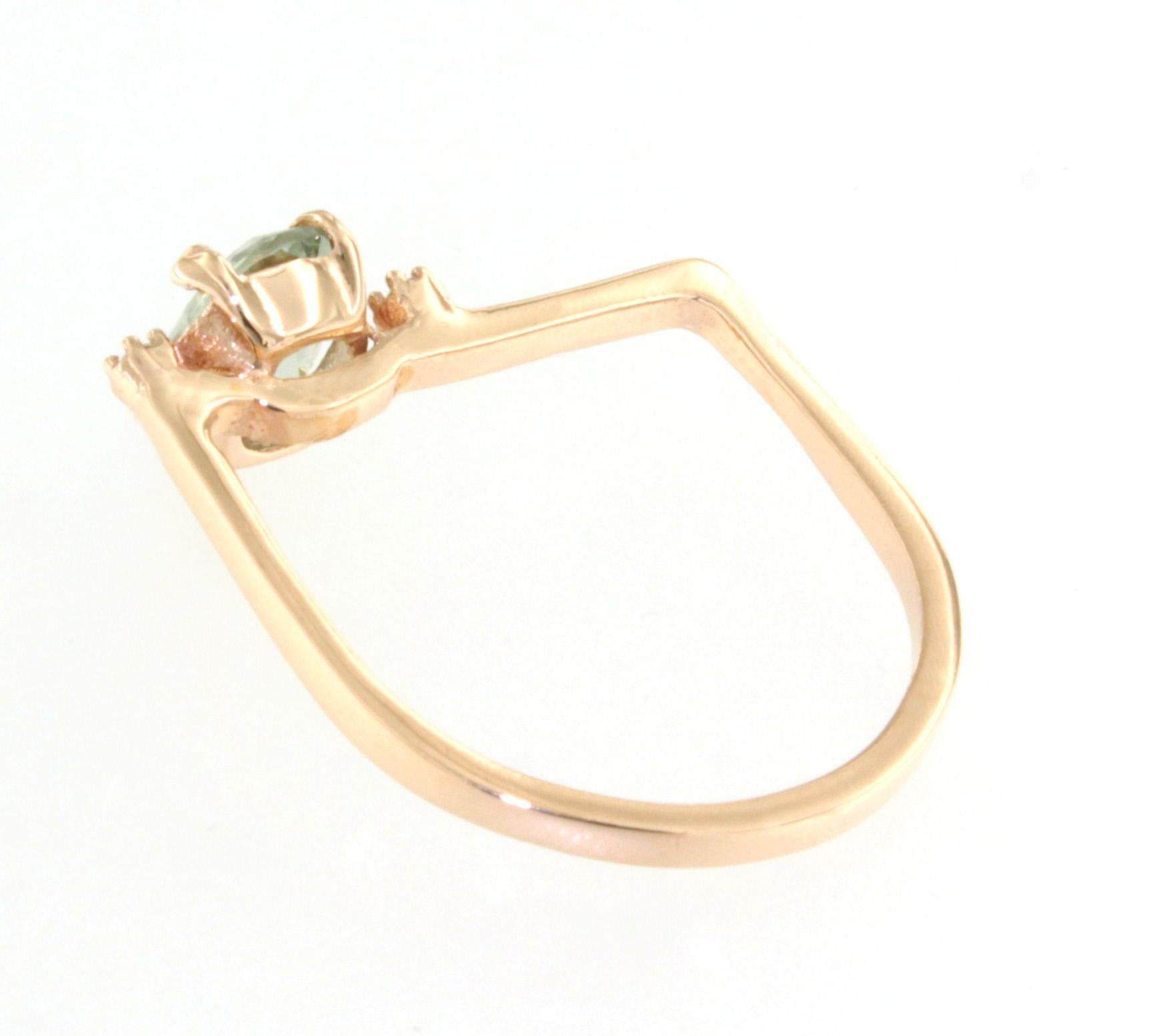 Anillo de oro rosa de 18 quilates con piedra semipreciosa natural y circón con diseño de cóctel Moderno en venta