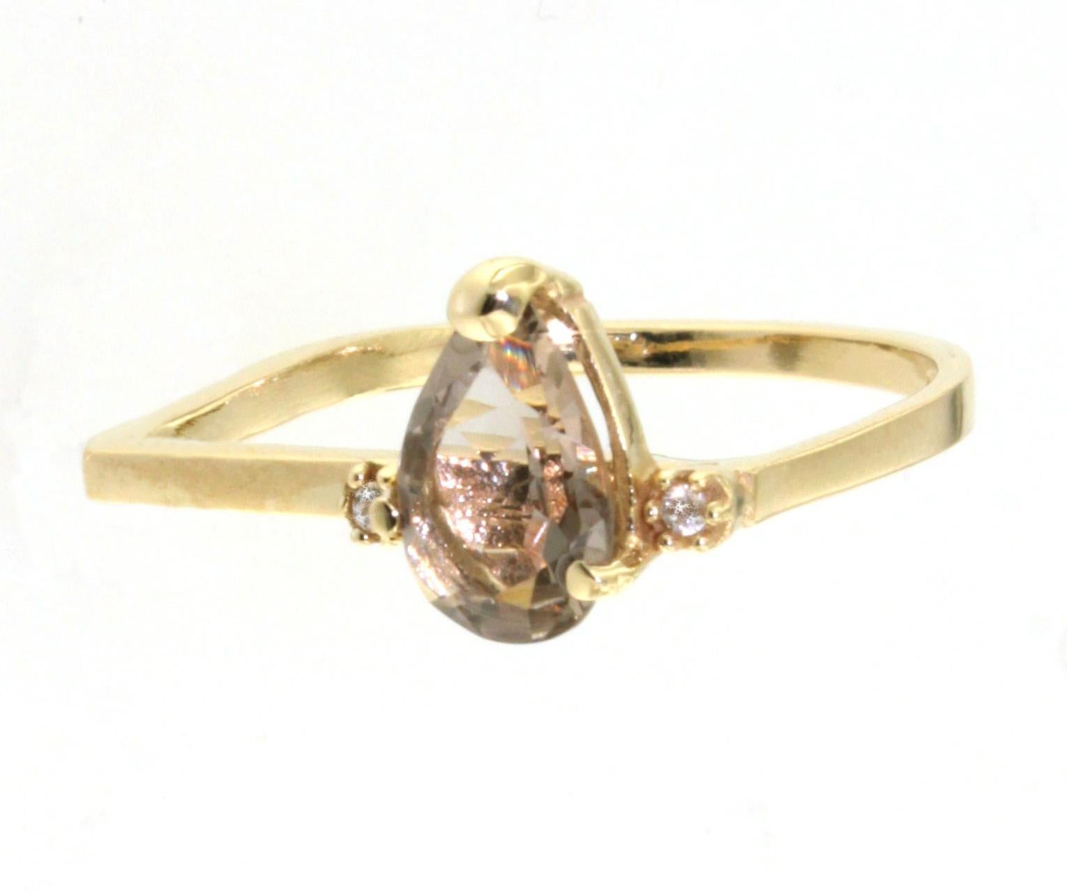 18Kt Rose Gold mit natürlichem Semiprecius Stein und Zirkon Cocktail Design Ring (Tropfenschliff) im Angebot