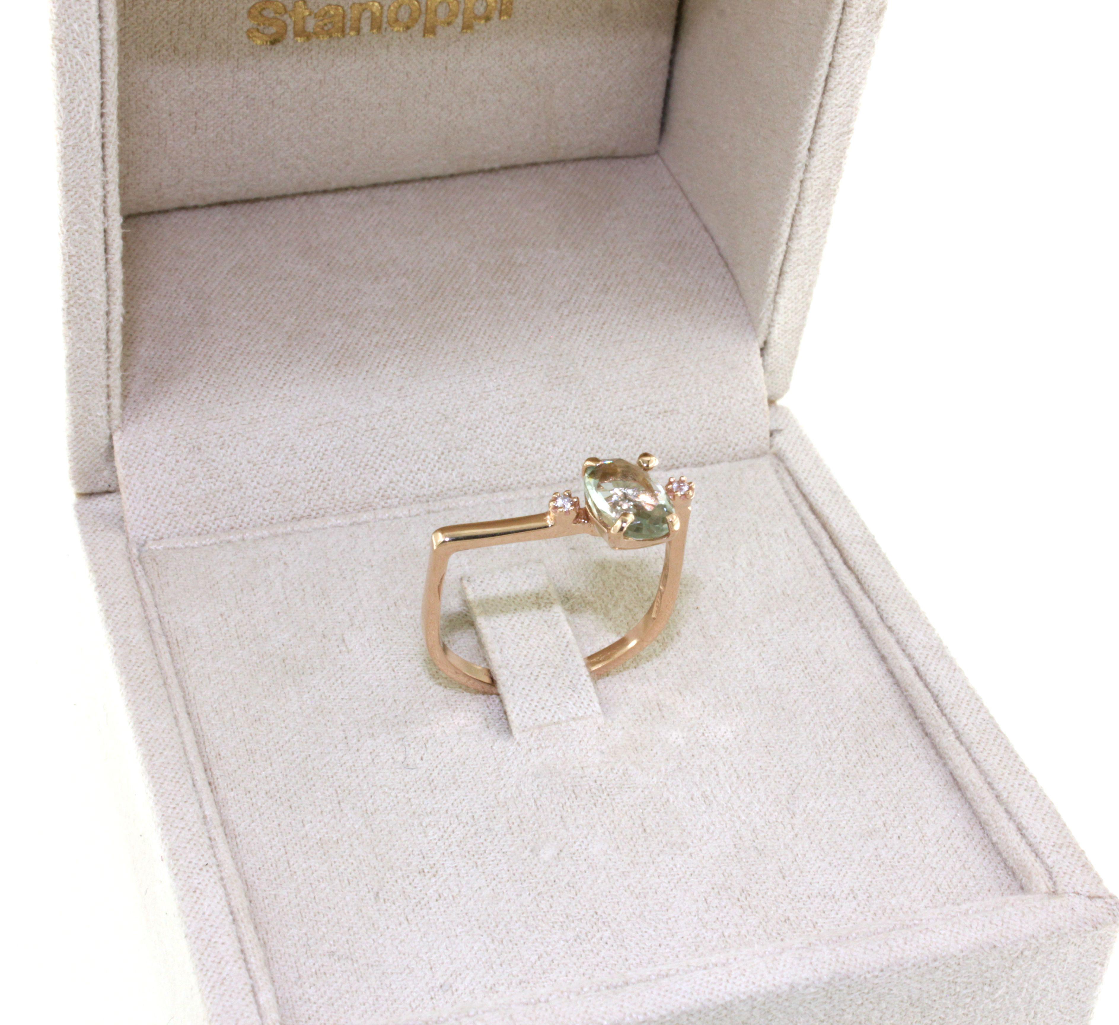 Anillo de oro rosa de 18 quilates con piedra semipreciosa natural y circón con diseño de cóctel en Nuevo estado para la venta en GALLARATE, IT