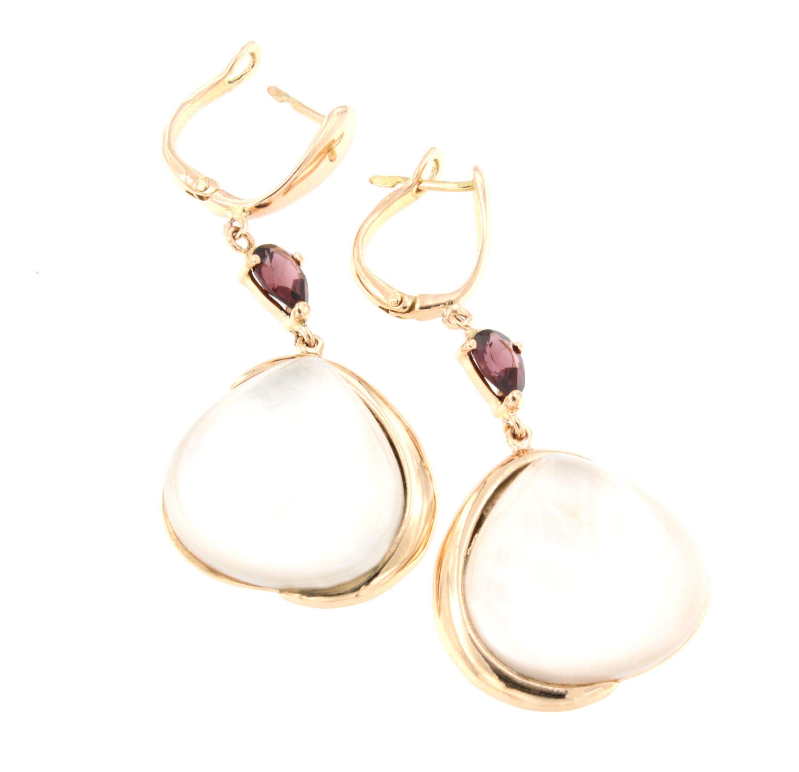 Modern 18Kt Rose Gold With Pink Tourmaline Mother Of Pearl Fashion Drop Earrings  For Sale
