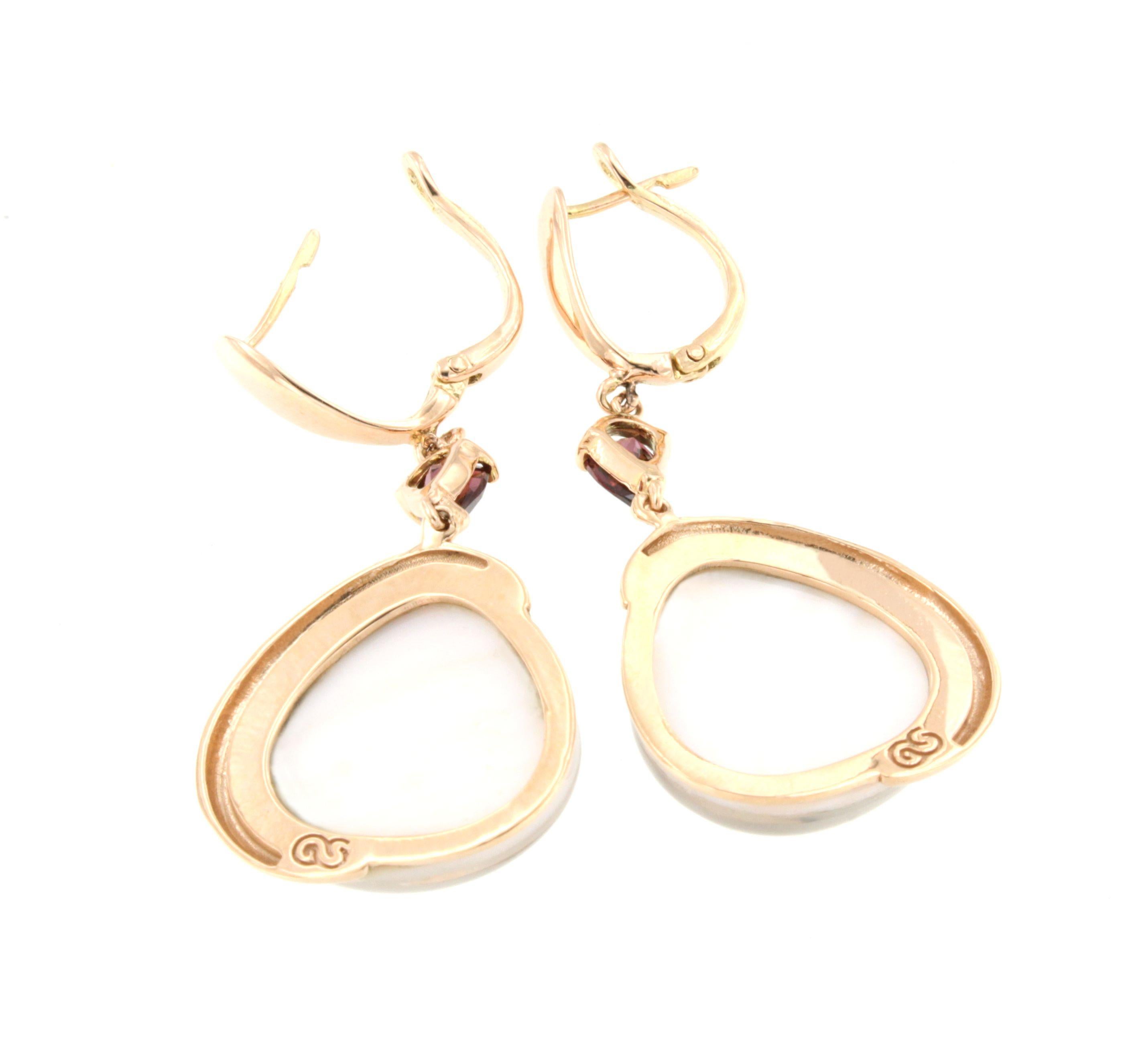 Boucles d'oreilles en goutte à la mode en or rose 18 carats avec tourmaline rose et nacre  Neuf - En vente à GALLARATE, IT