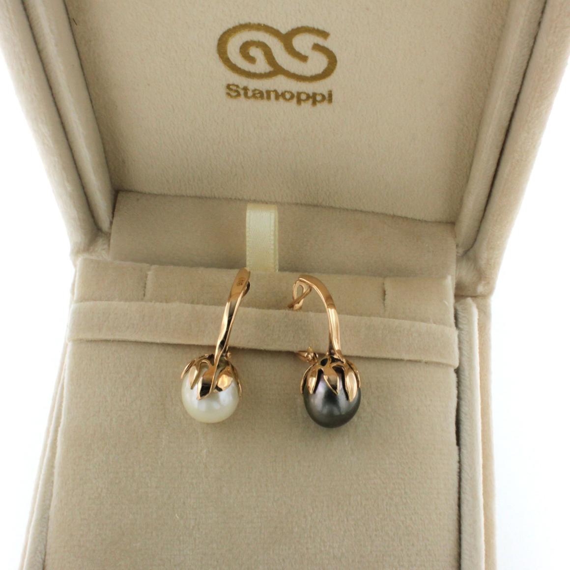 Femenino o masculino Pendientes Clásicos Intemporales de Oro Rosa de 18 Kt con Perla de Tahití y Perla Blanca en venta